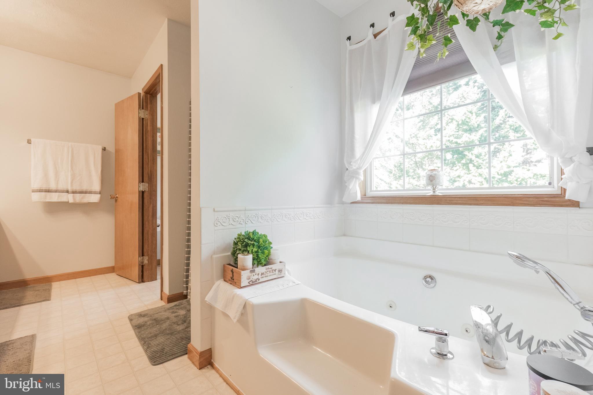 PEBBLE RIDGE - Residential