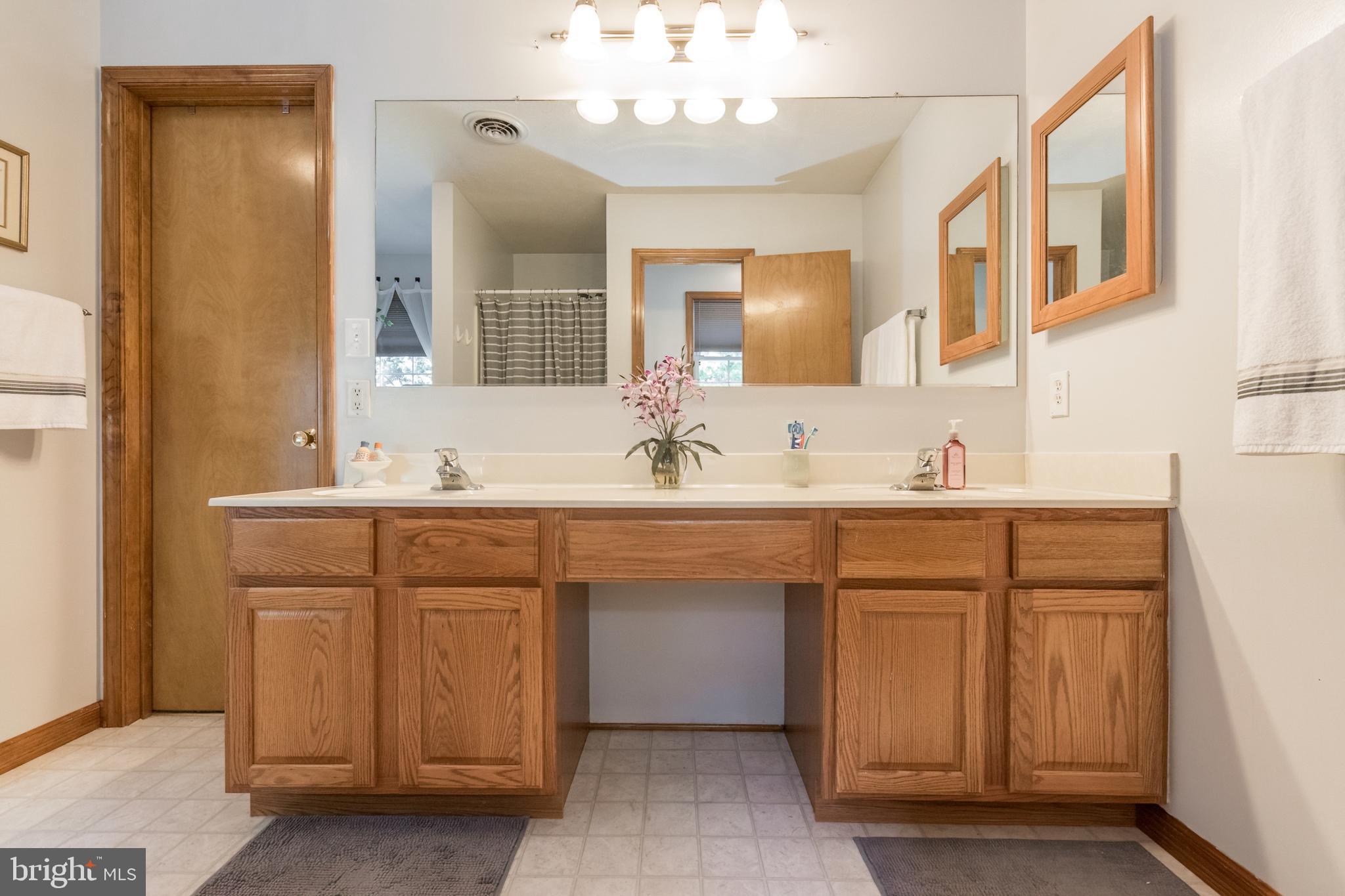 PEBBLE RIDGE - Residential