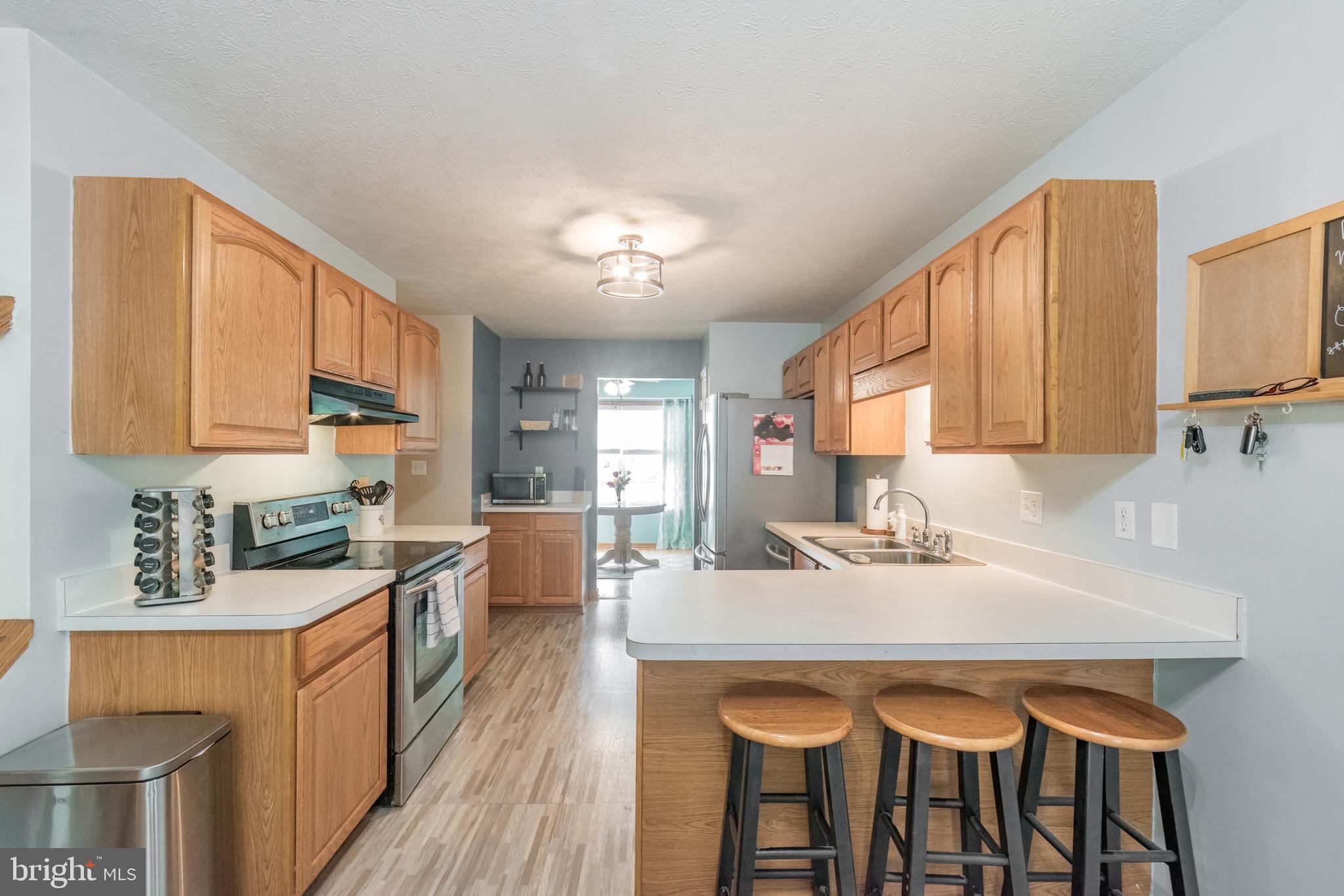 PEBBLE RIDGE - Residential