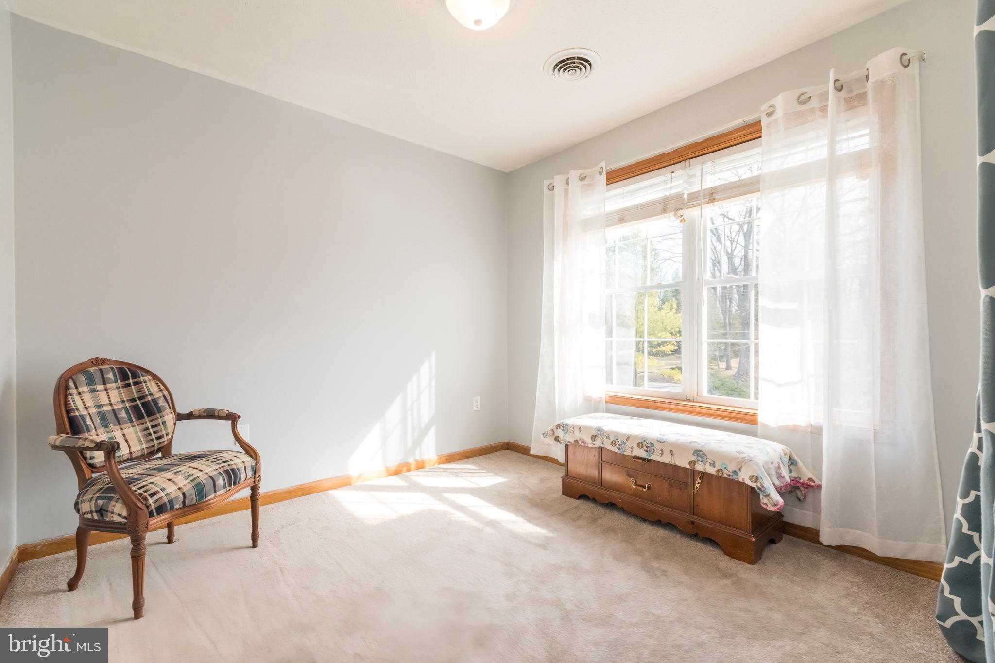 PEBBLE RIDGE - Residential