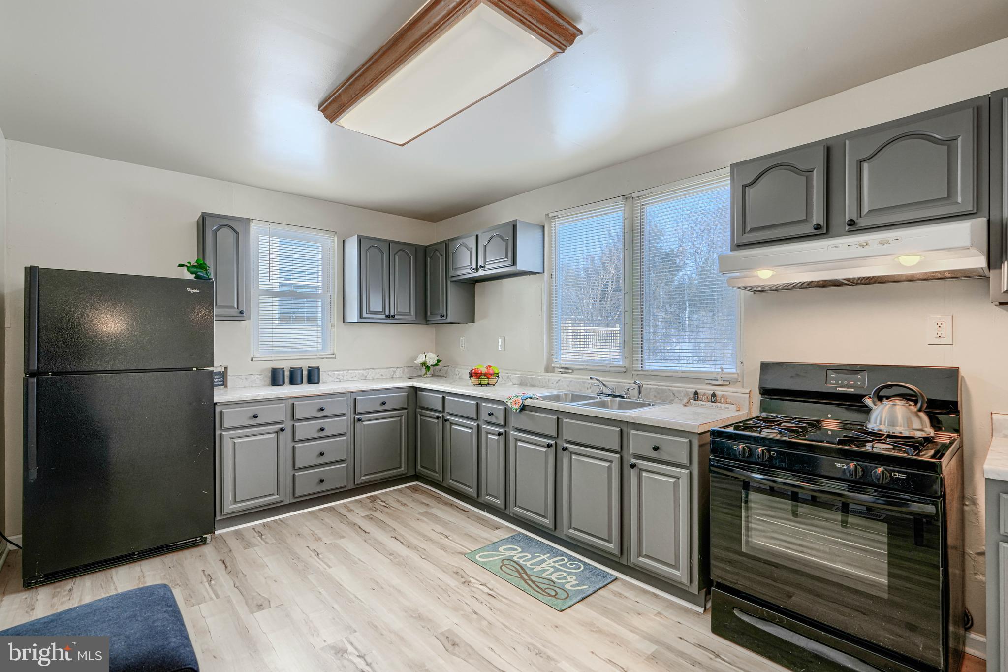 WARD 27 - Residential