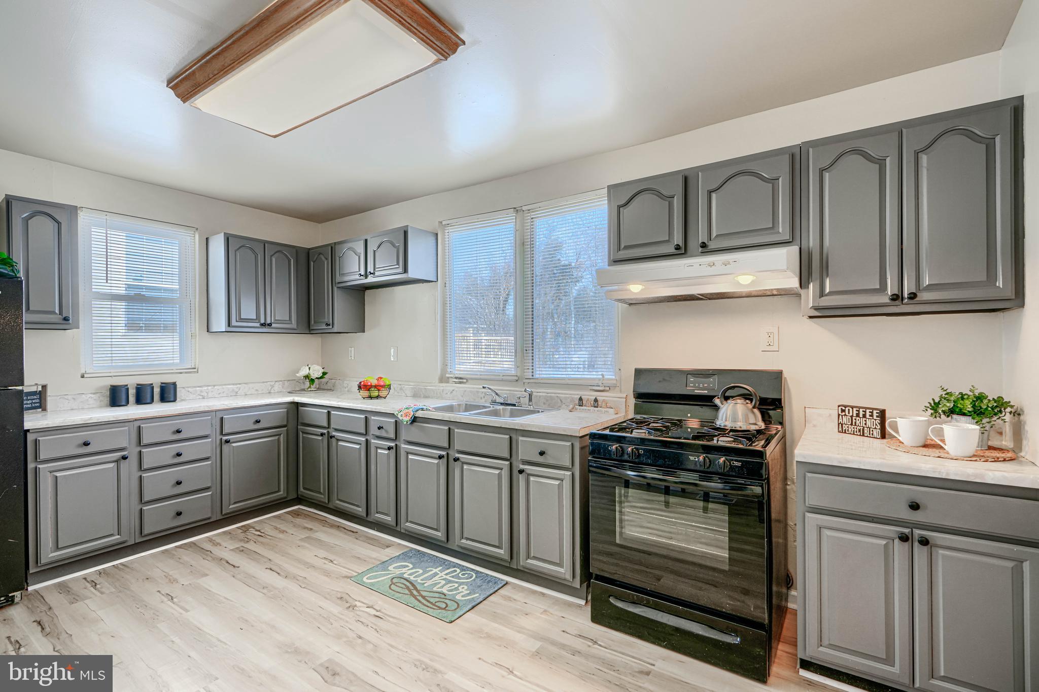 WARD 27 - Residential