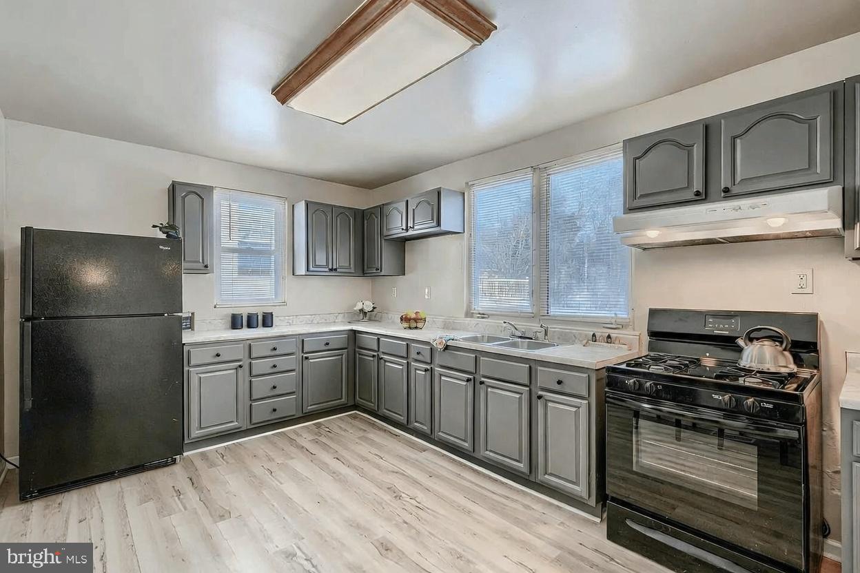 WARD 27 - Residential