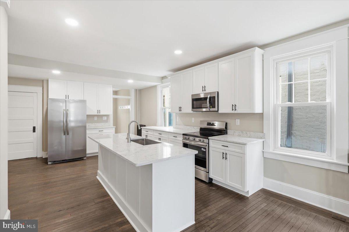 HOOD COLLEGE - Residential