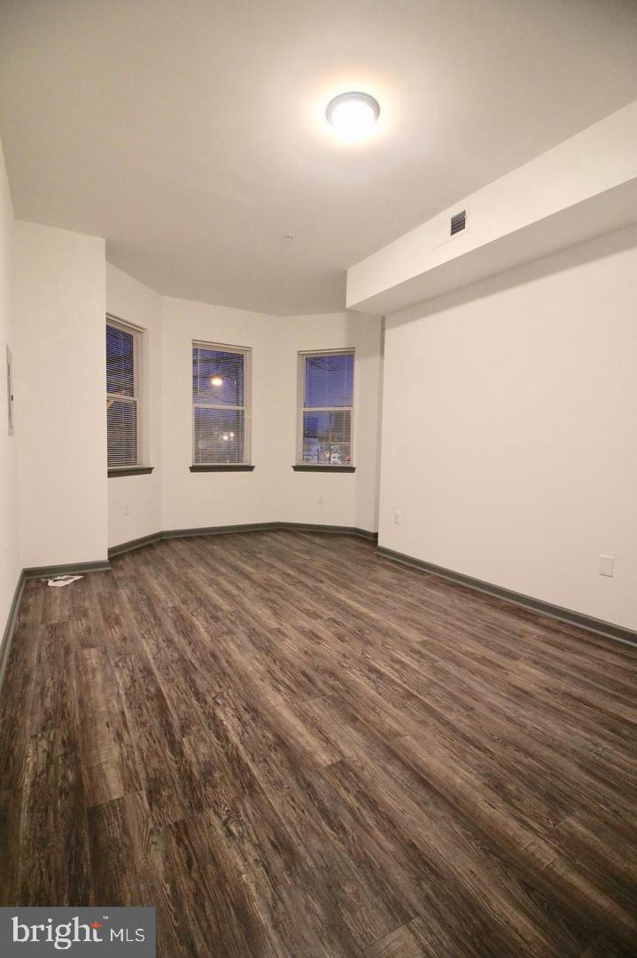 NICETOWN - Residential Income