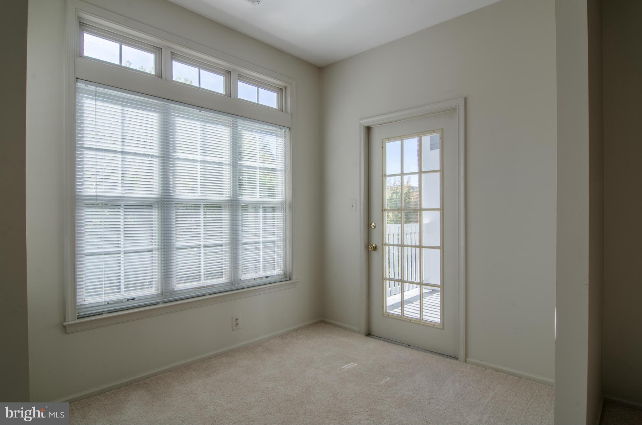 SPRING MILL - Residential