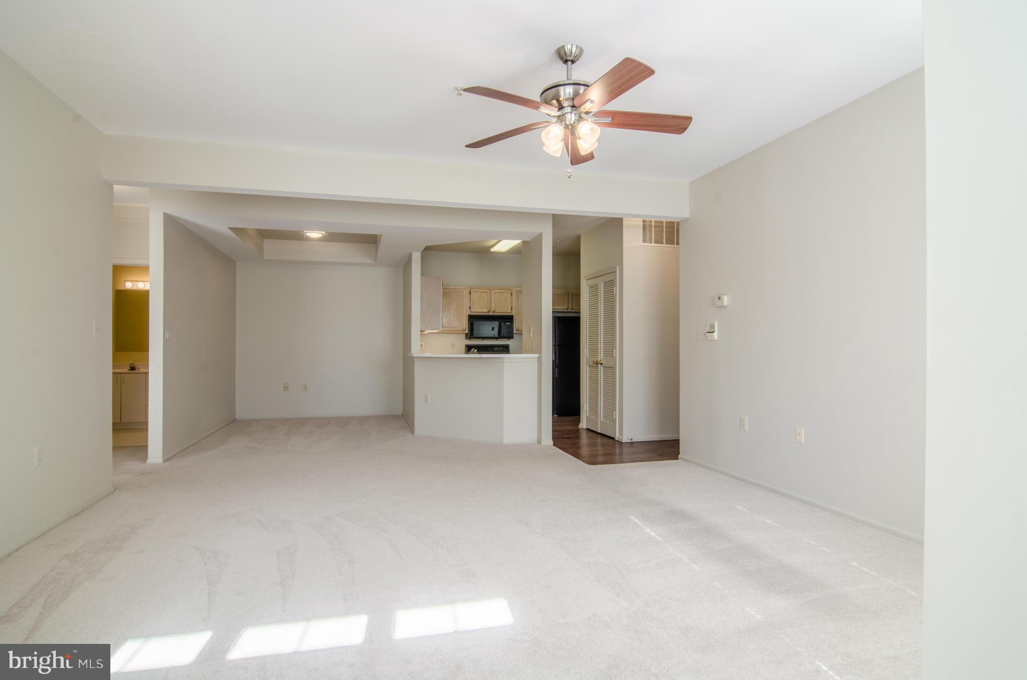 SPRING MILL - Residential