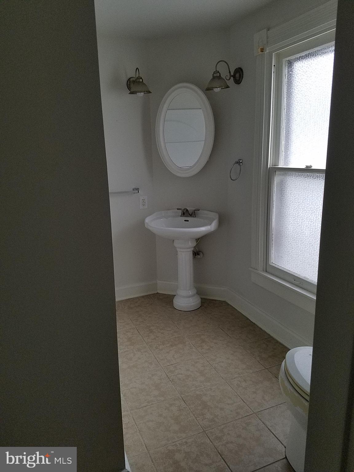 MARTINSBURG CITY - Residential Lease