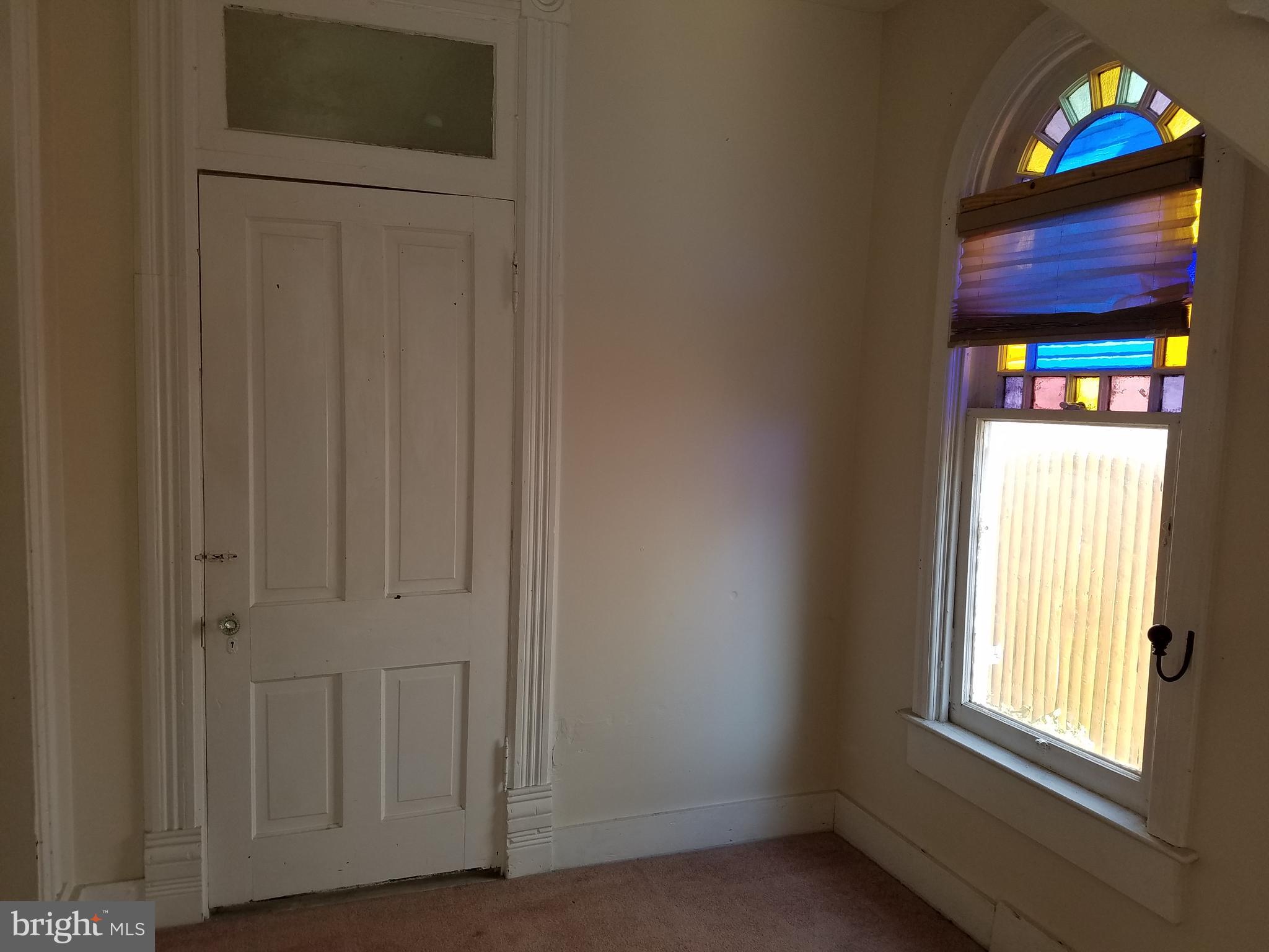 MARTINSBURG CITY - Residential Lease