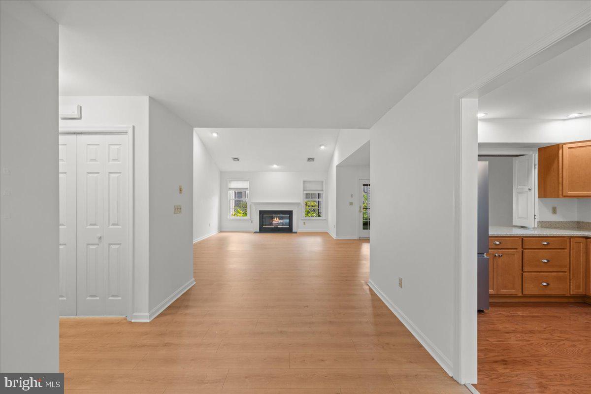 89 CAMBRIDGE DRIVE