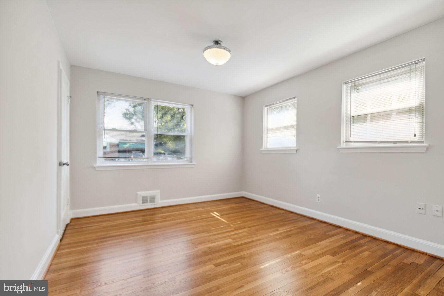 CARROLL KNOLLS - Residential