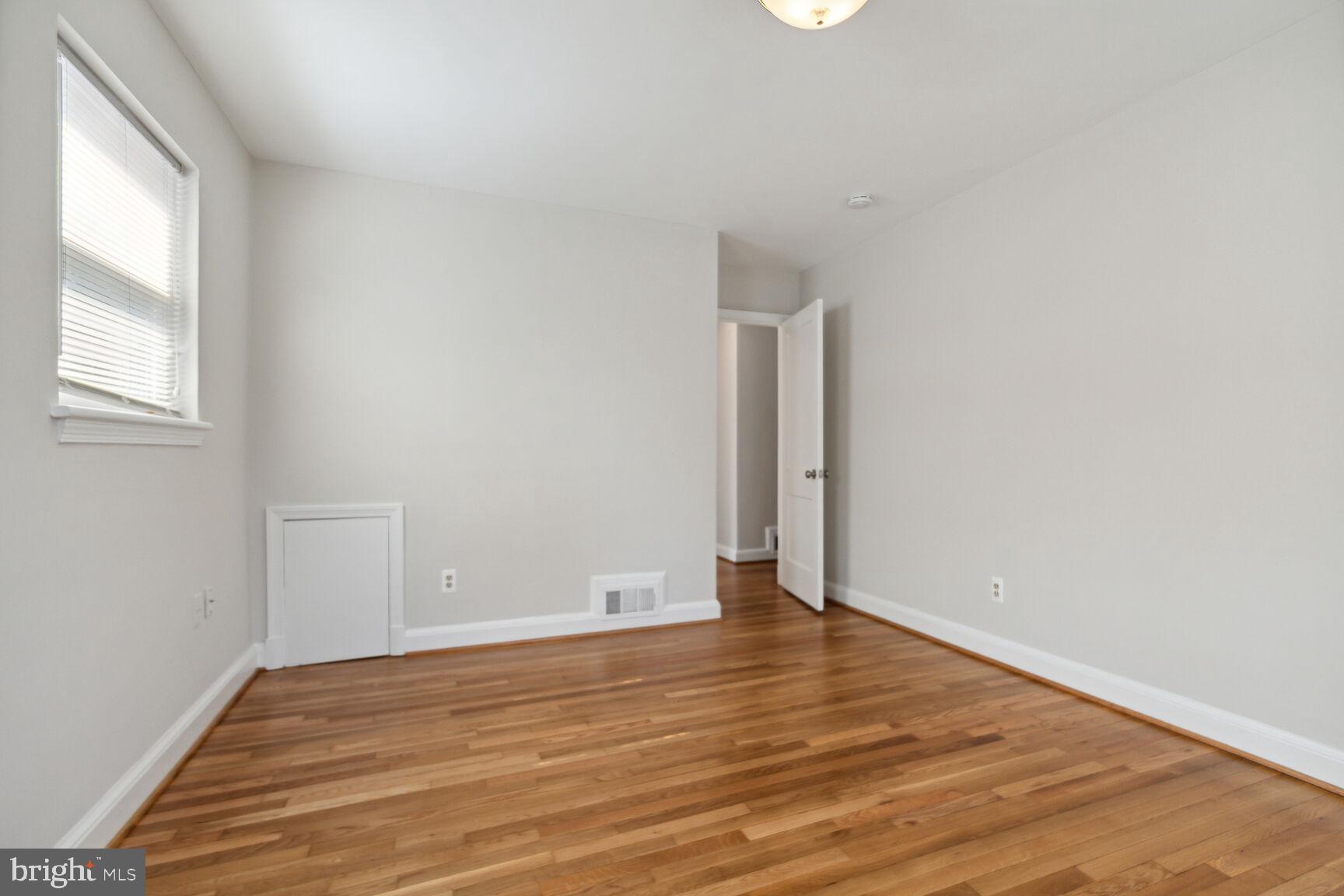 CARROLL KNOLLS - Residential