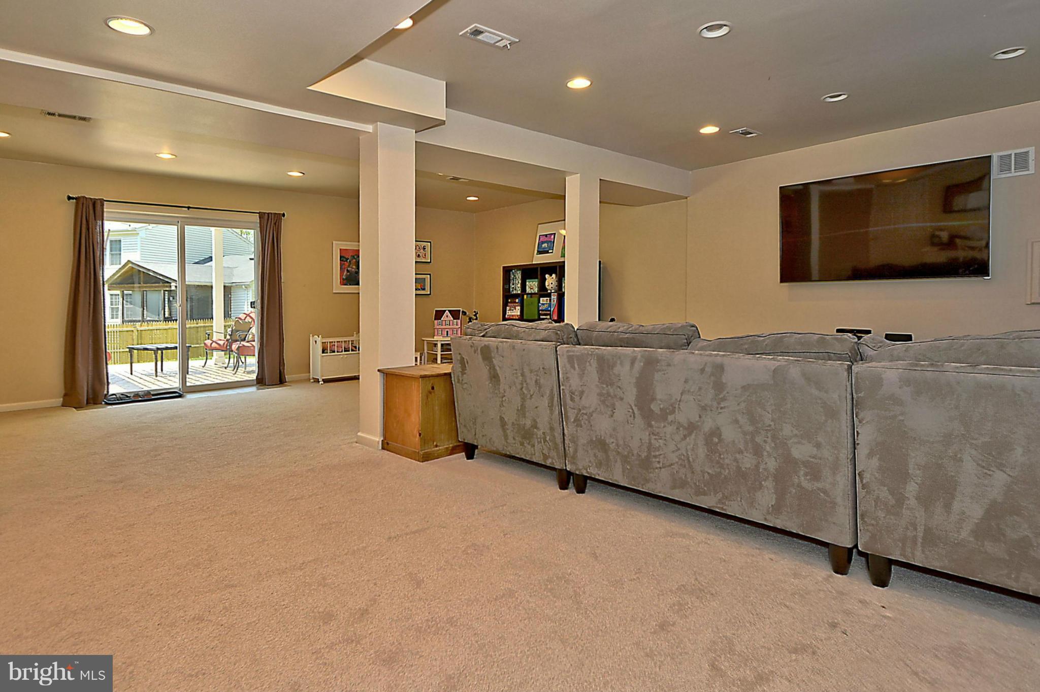 HENSLEY ESTATE - Residential