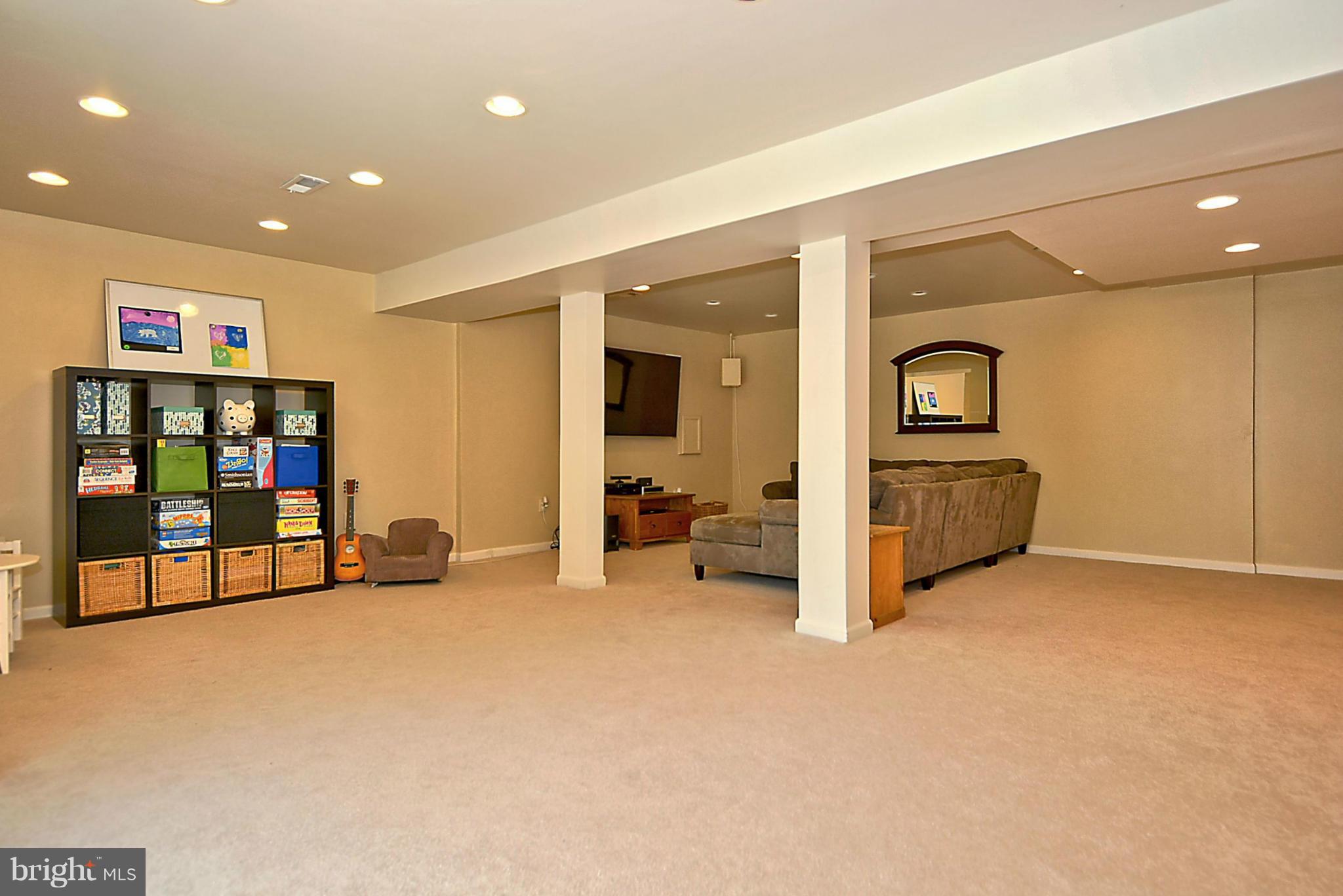 HENSLEY ESTATE - Residential