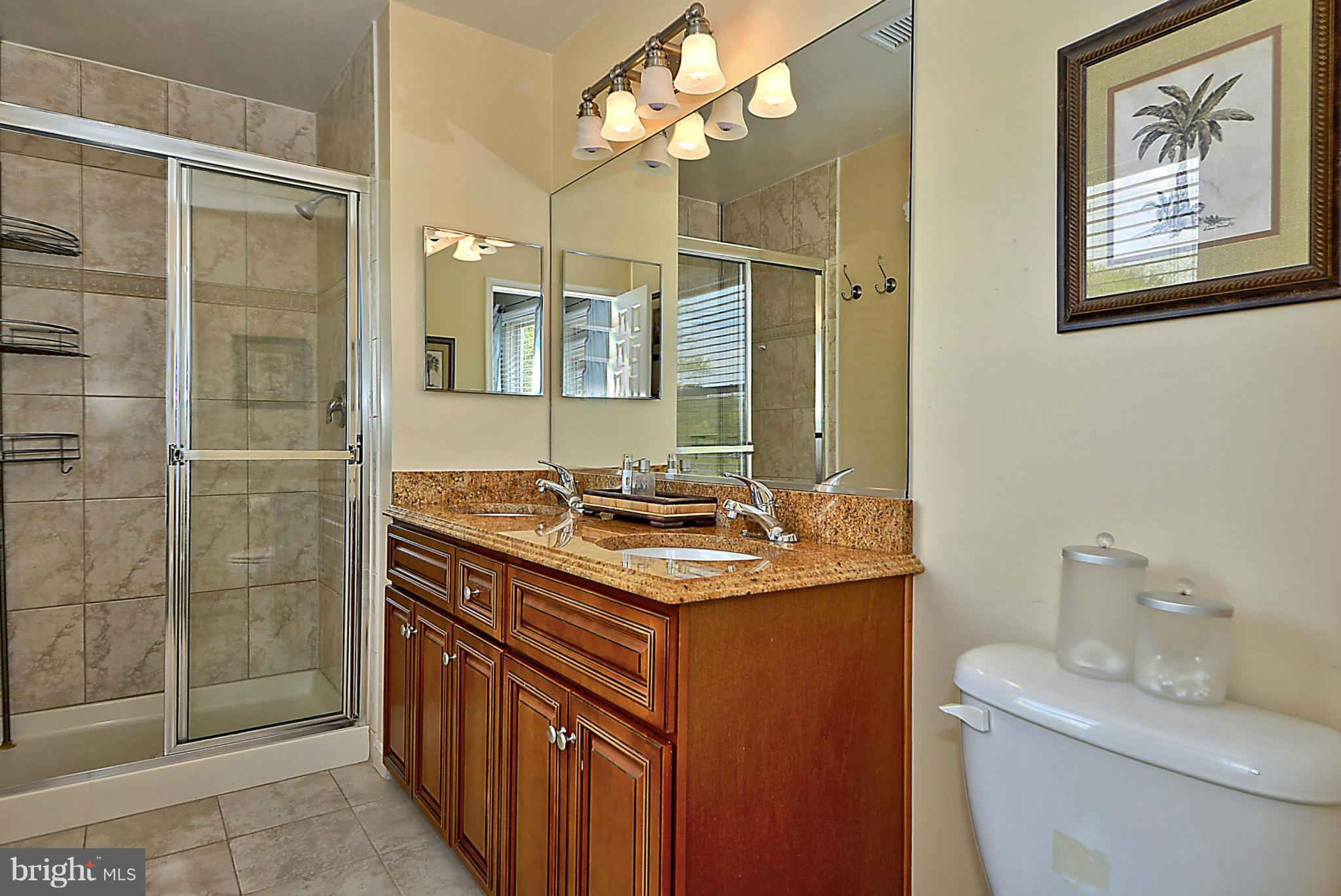 HENSLEY ESTATE - Residential