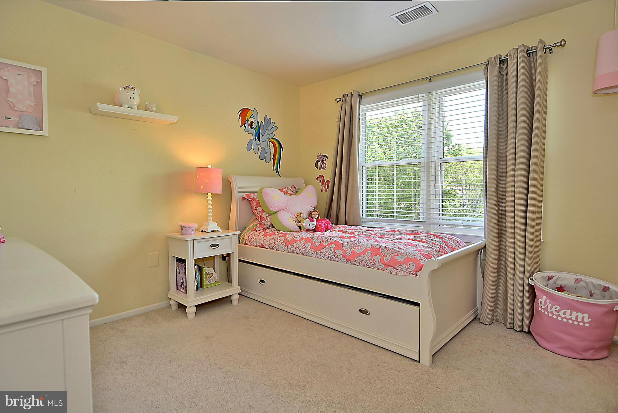 HENSLEY ESTATE - Residential