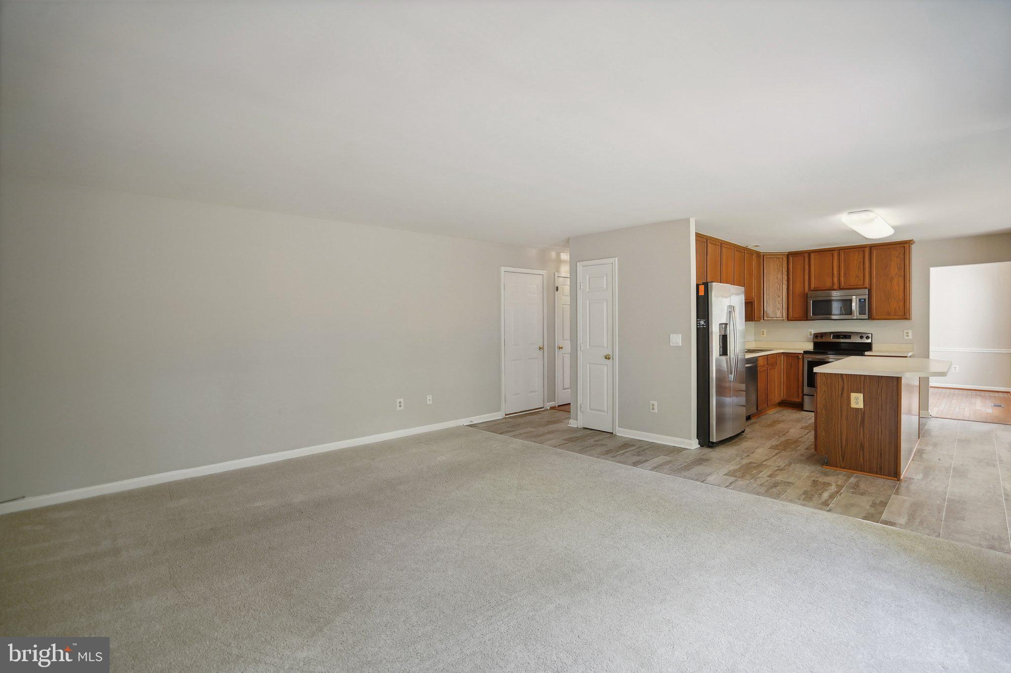 COURTLANDT HEIGHTS - Residential Lease