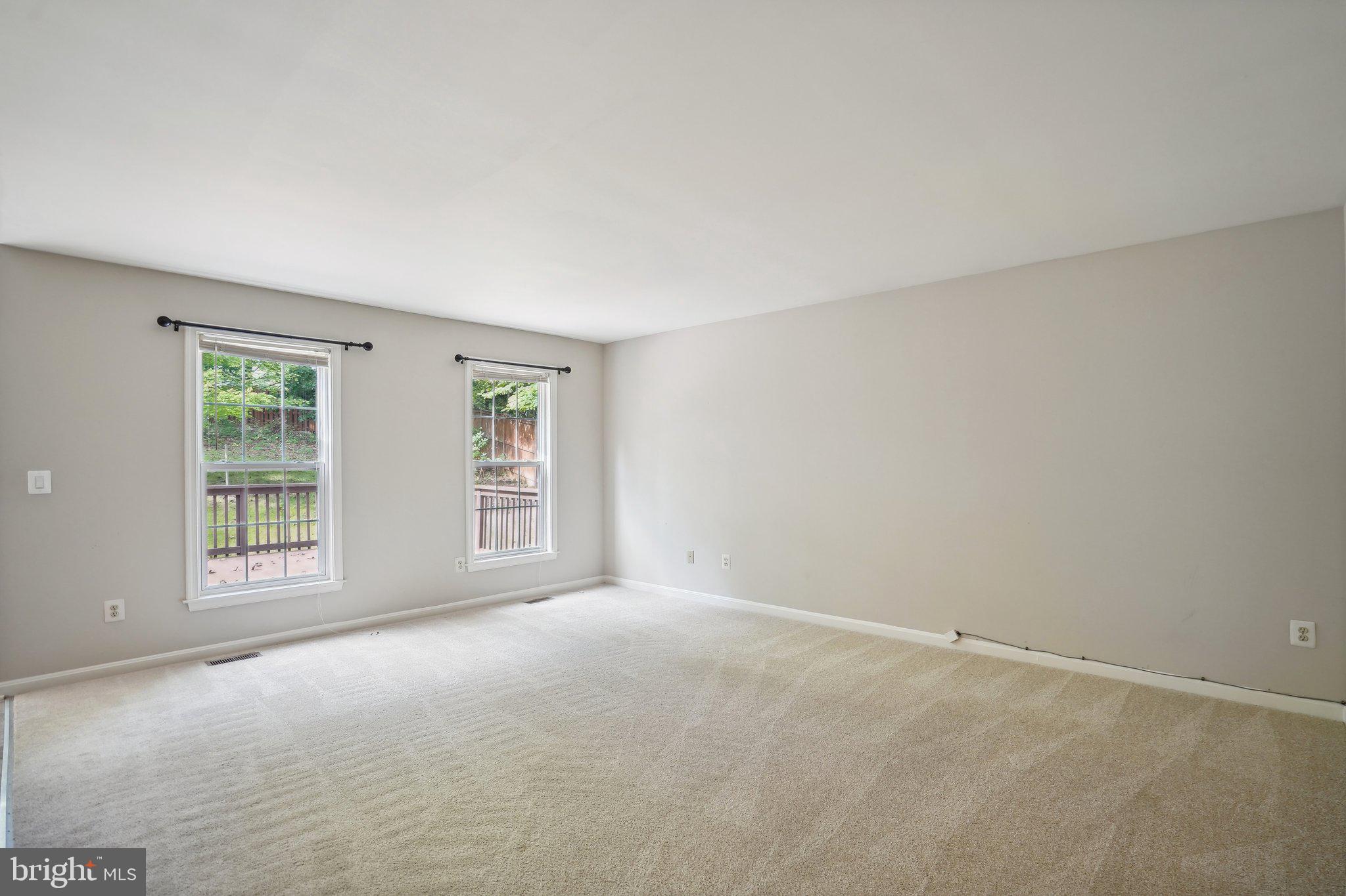 COURTLANDT HEIGHTS - Residential Lease