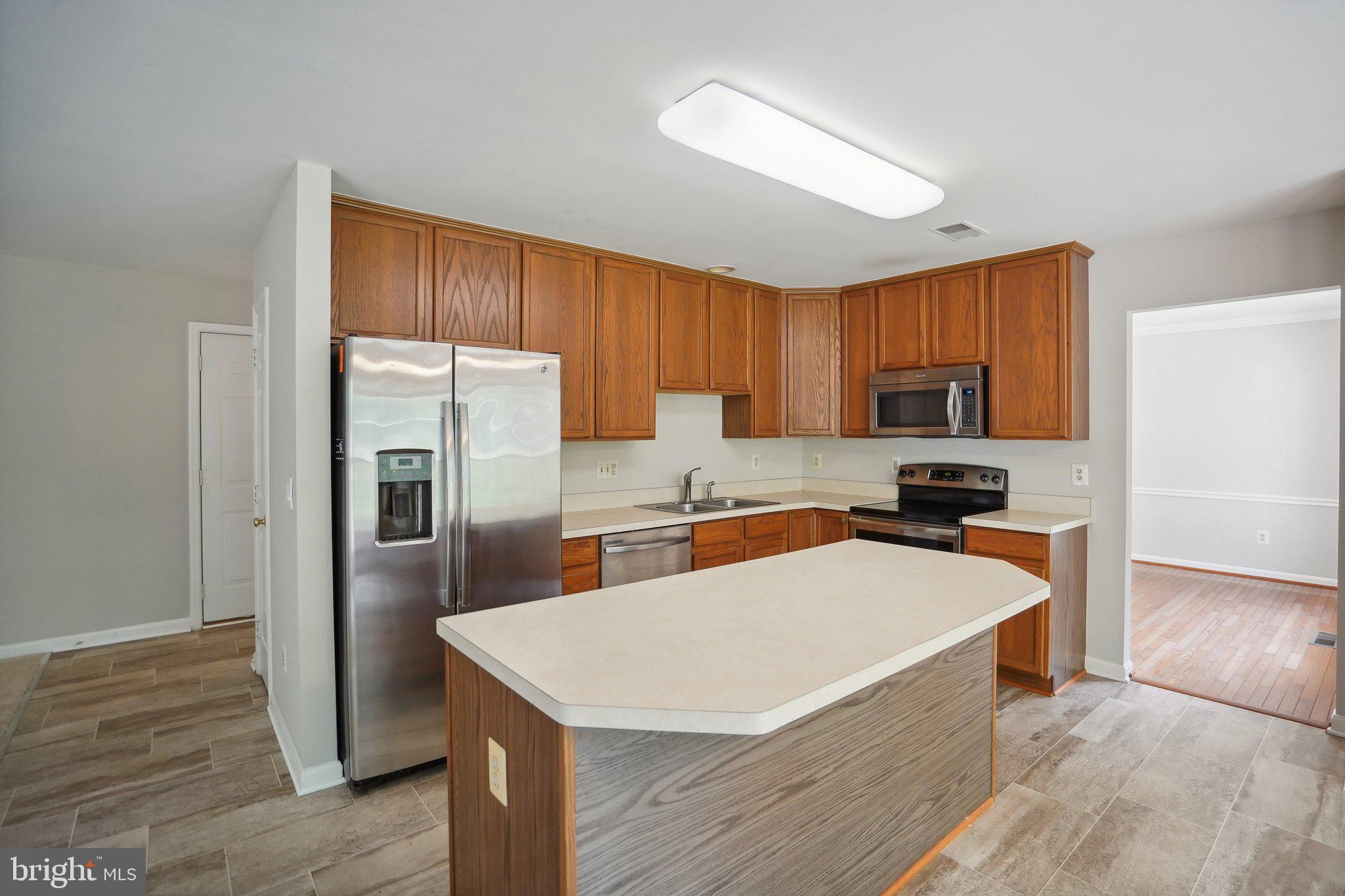 COURTLANDT HEIGHTS - Residential Lease