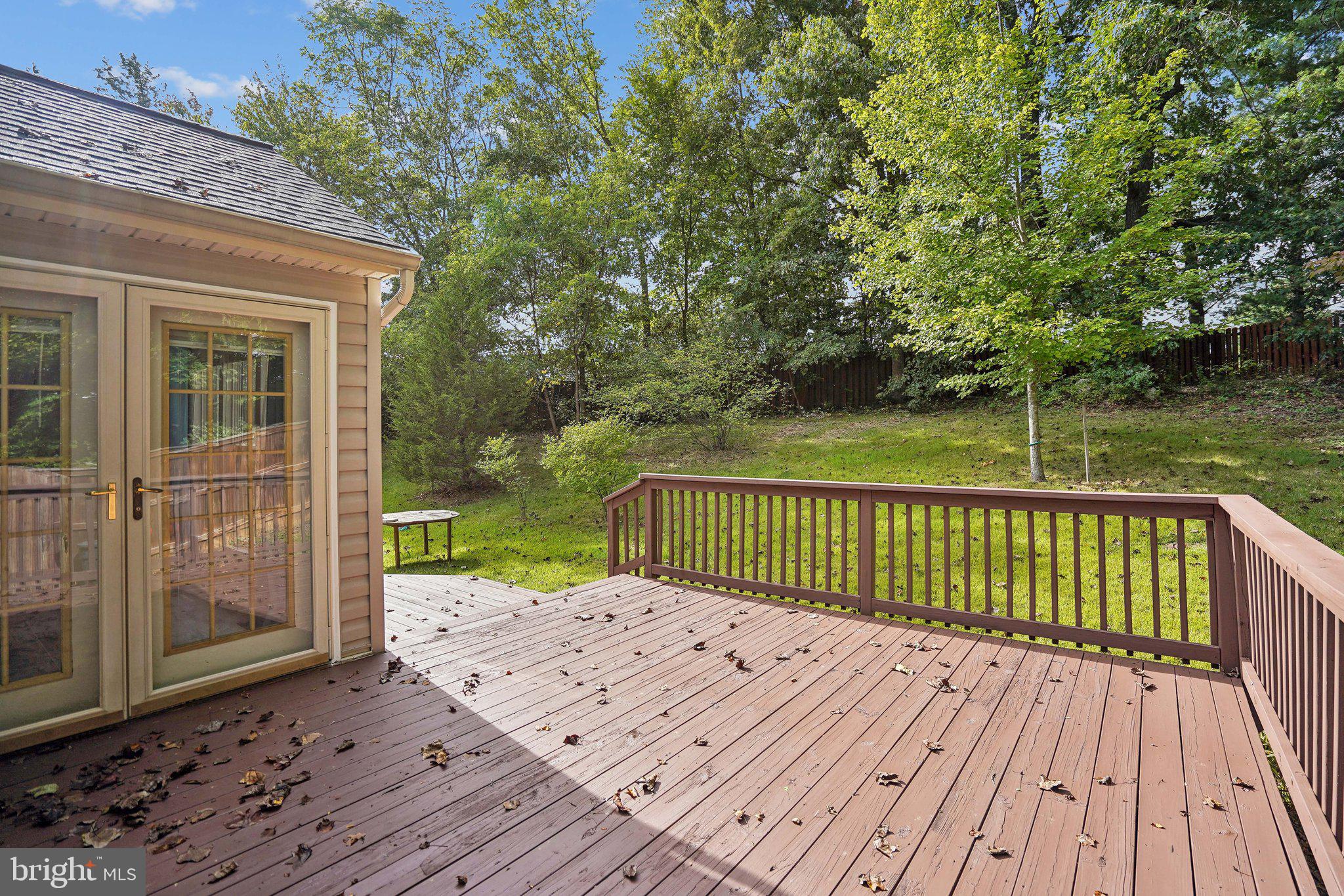 COURTLANDT HEIGHTS - Residential Lease