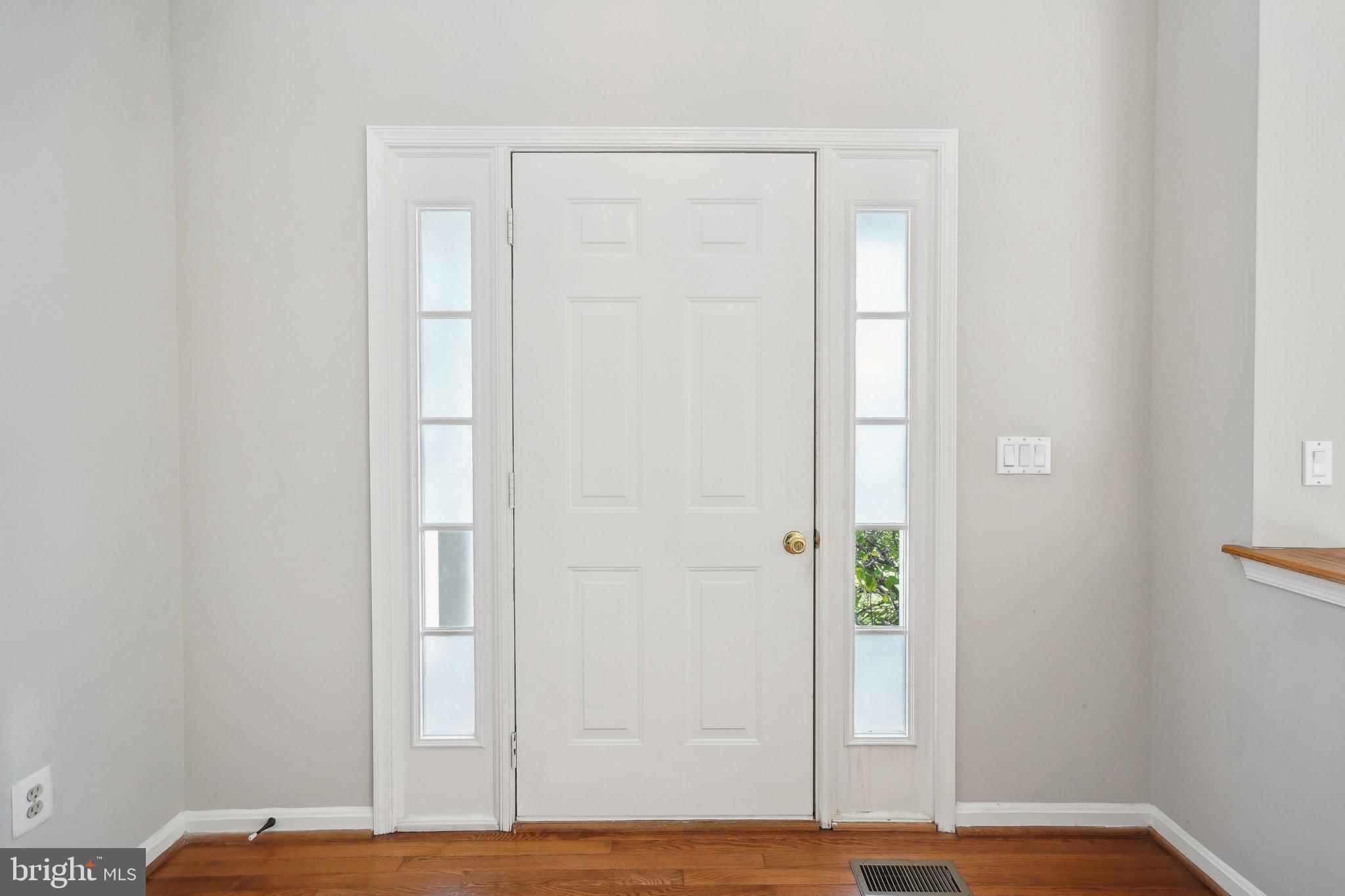 COURTLANDT HEIGHTS - Residential Lease