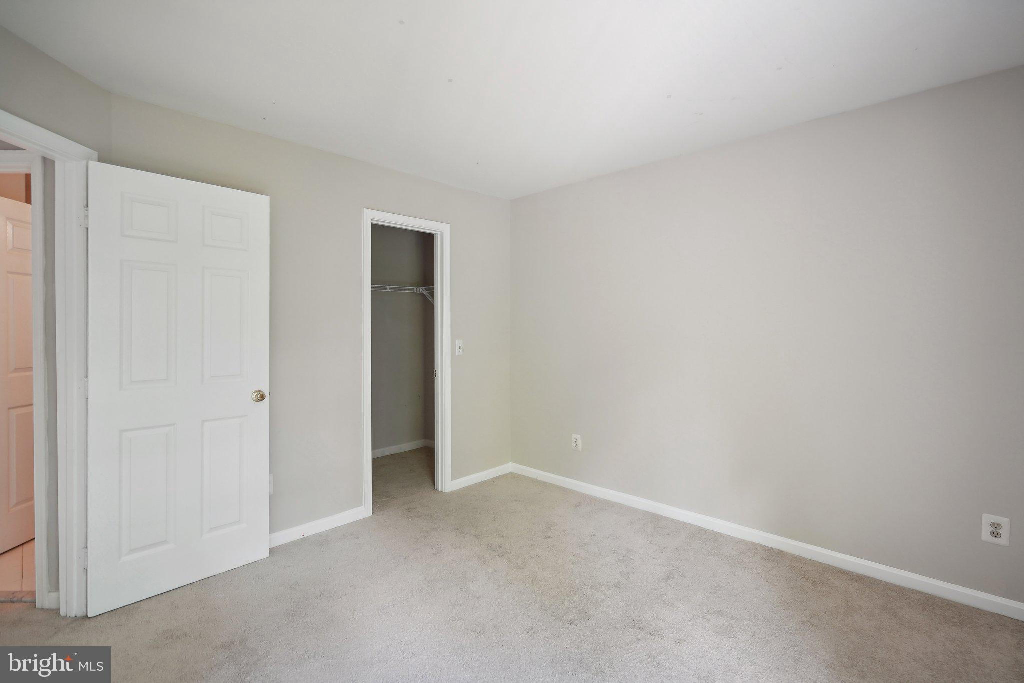 COURTLANDT HEIGHTS - Residential Lease