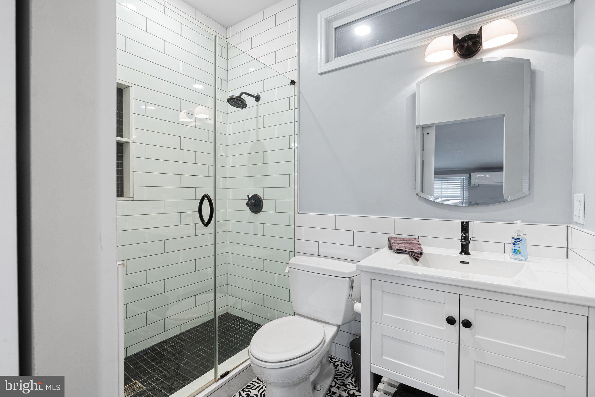 WASHINGTON SQ WEST - Residential