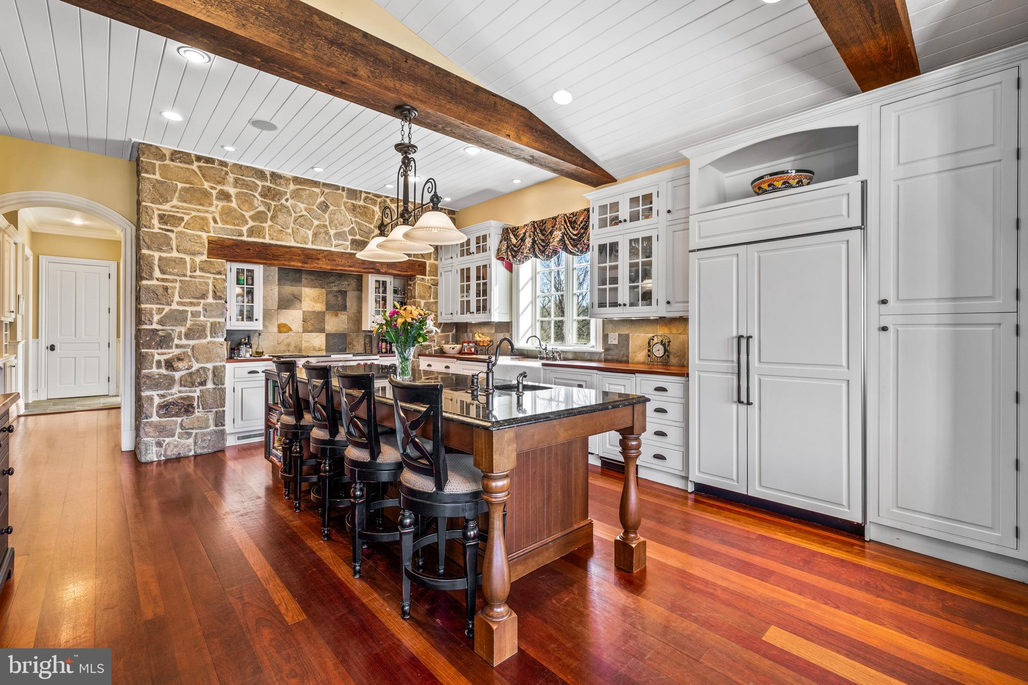 GREENSPRING VALLEY - Residential