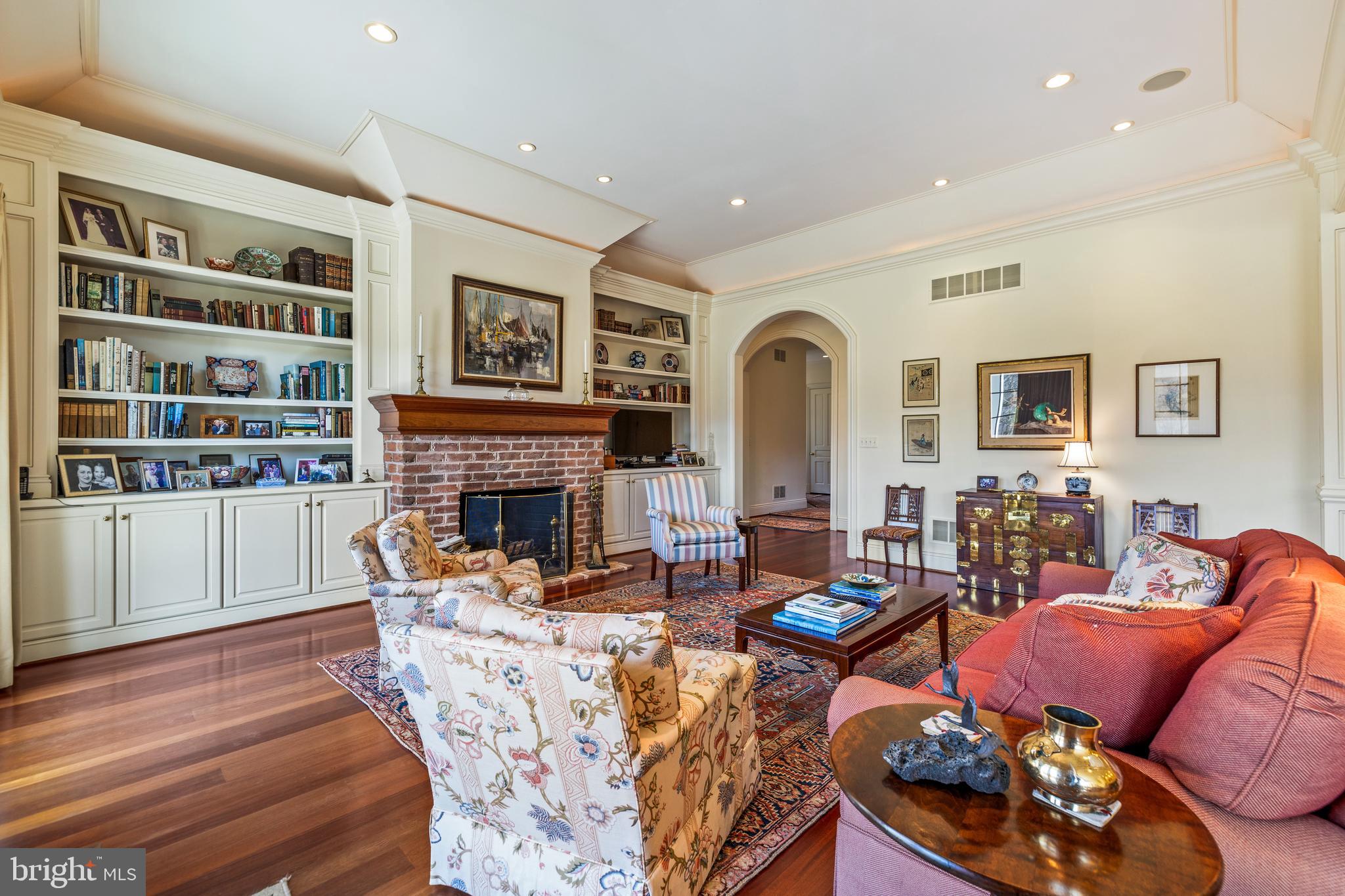 GREENSPRING VALLEY - Residential