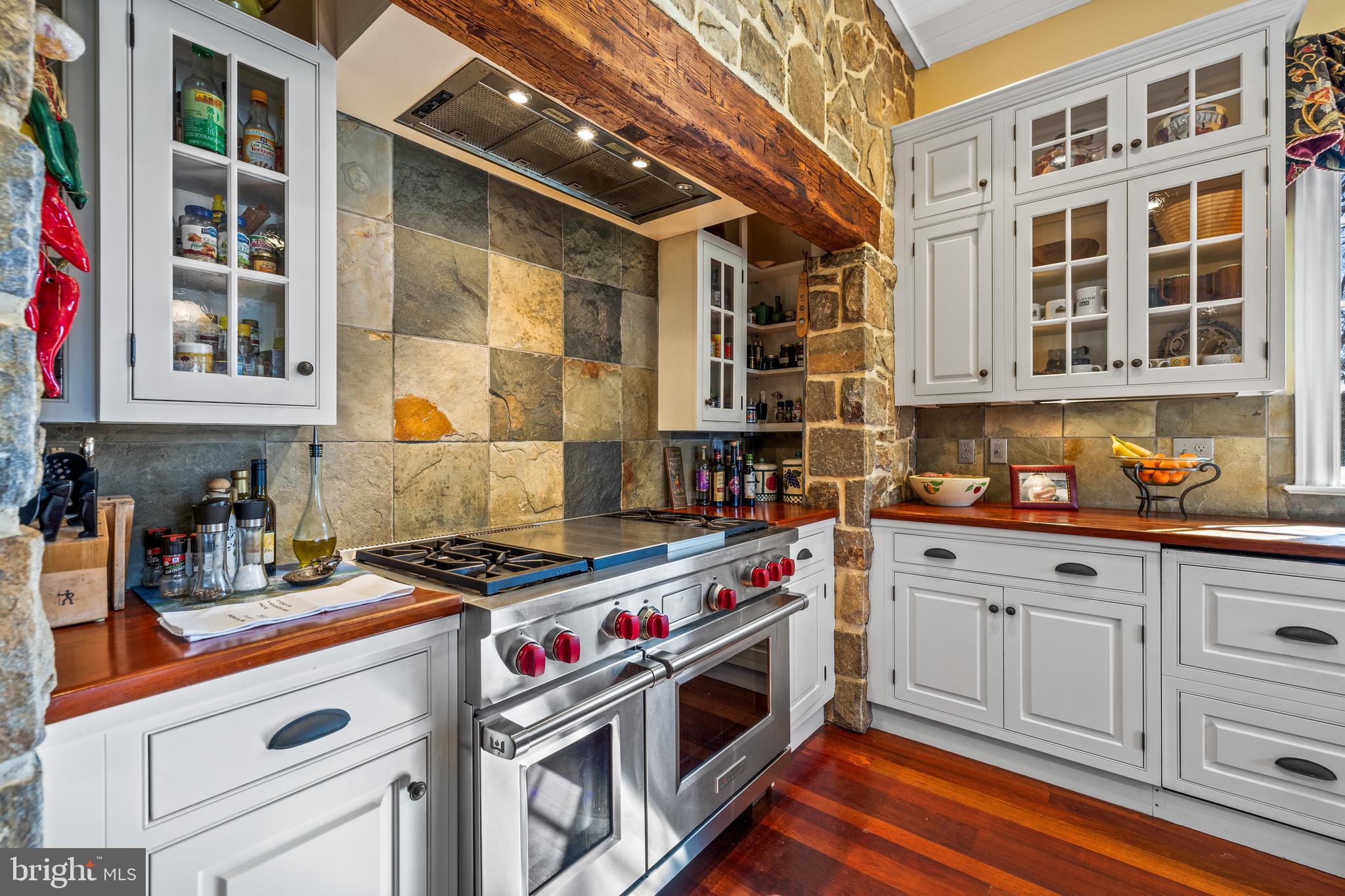 GREENSPRING VALLEY - Residential