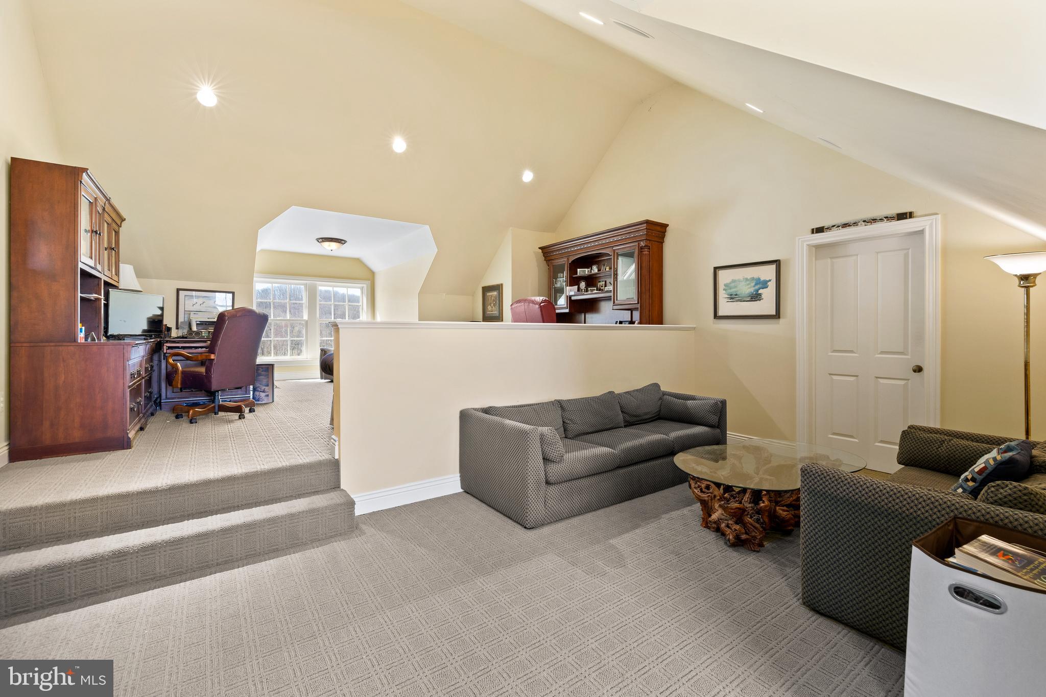 GREENSPRING VALLEY - Residential