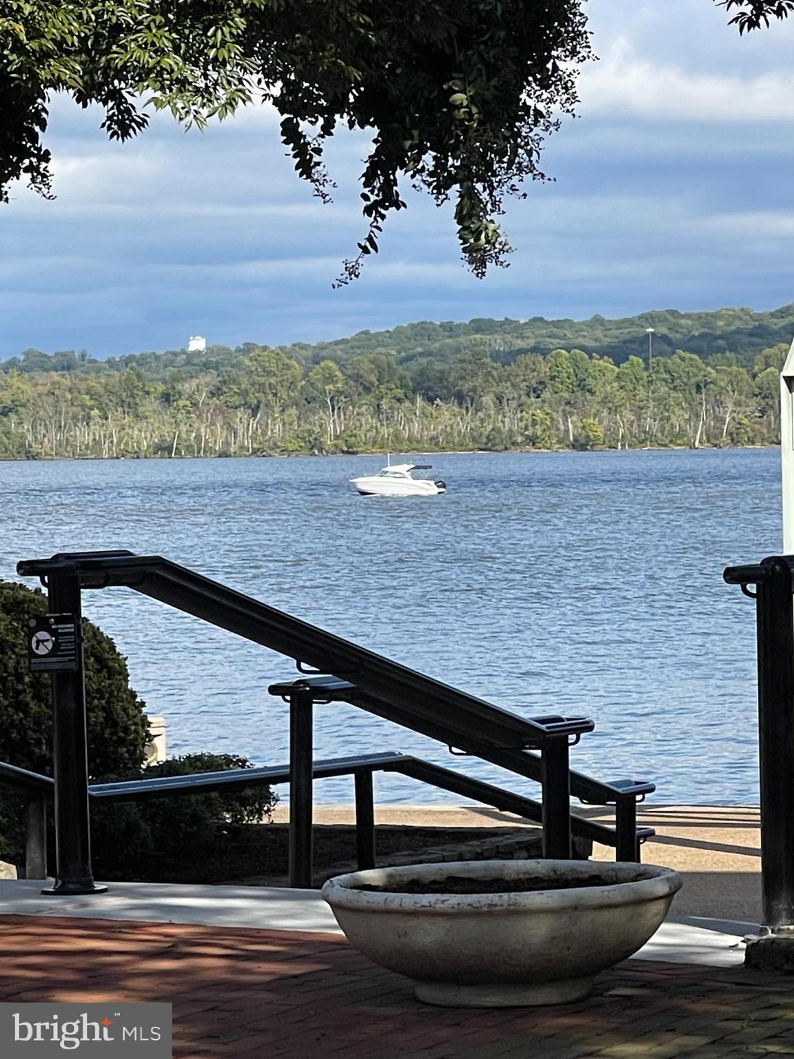 FORDS LANDING - Residential