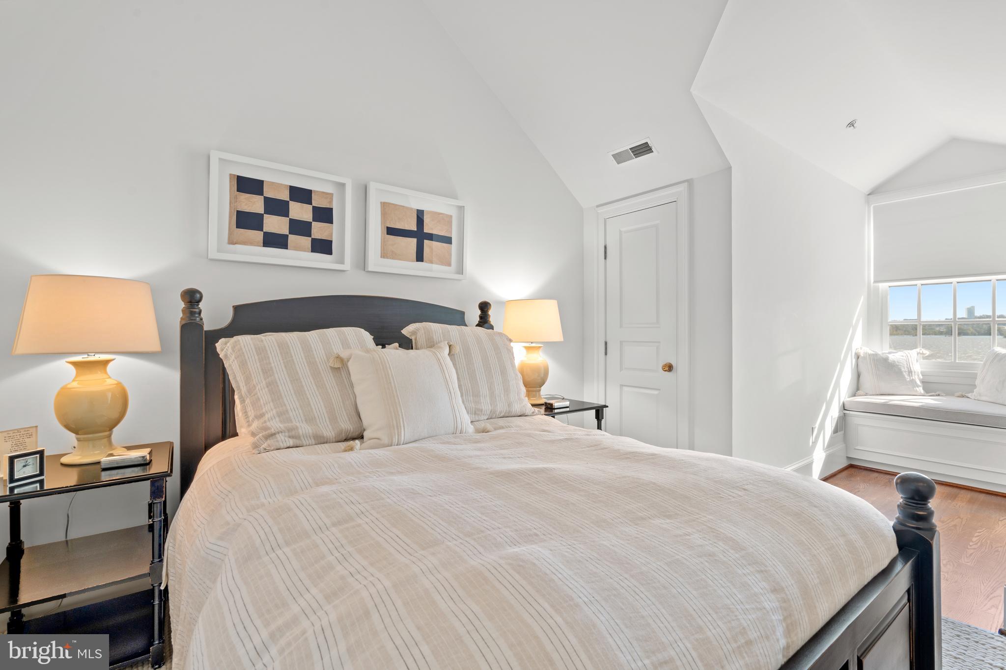 FORDS LANDING - Residential