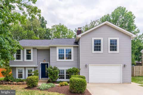 Photo of 821 Cattail Lane NE, LEESBURG, VA 20176 (MLS # VALO2131822)