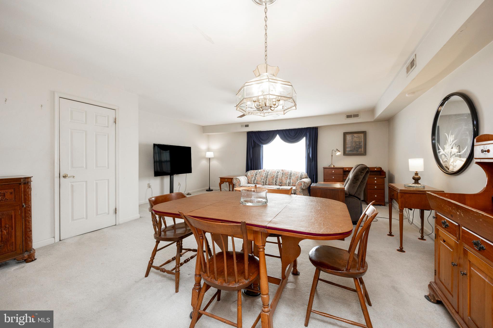 BARLEY SHEAF - Residential