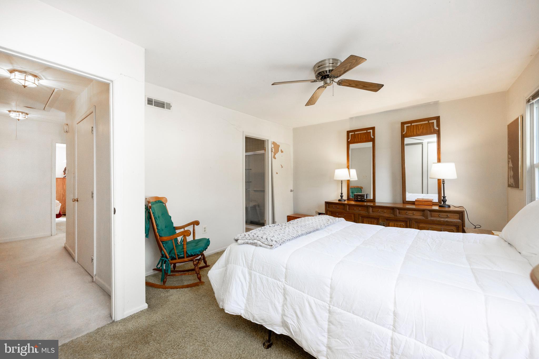 BARLEY SHEAF - Residential