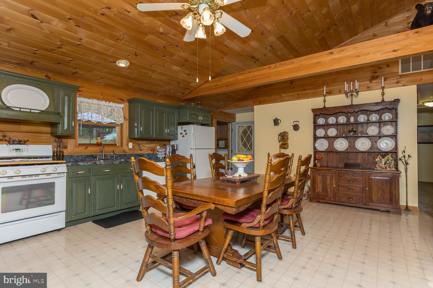 OAKMONT - Residential