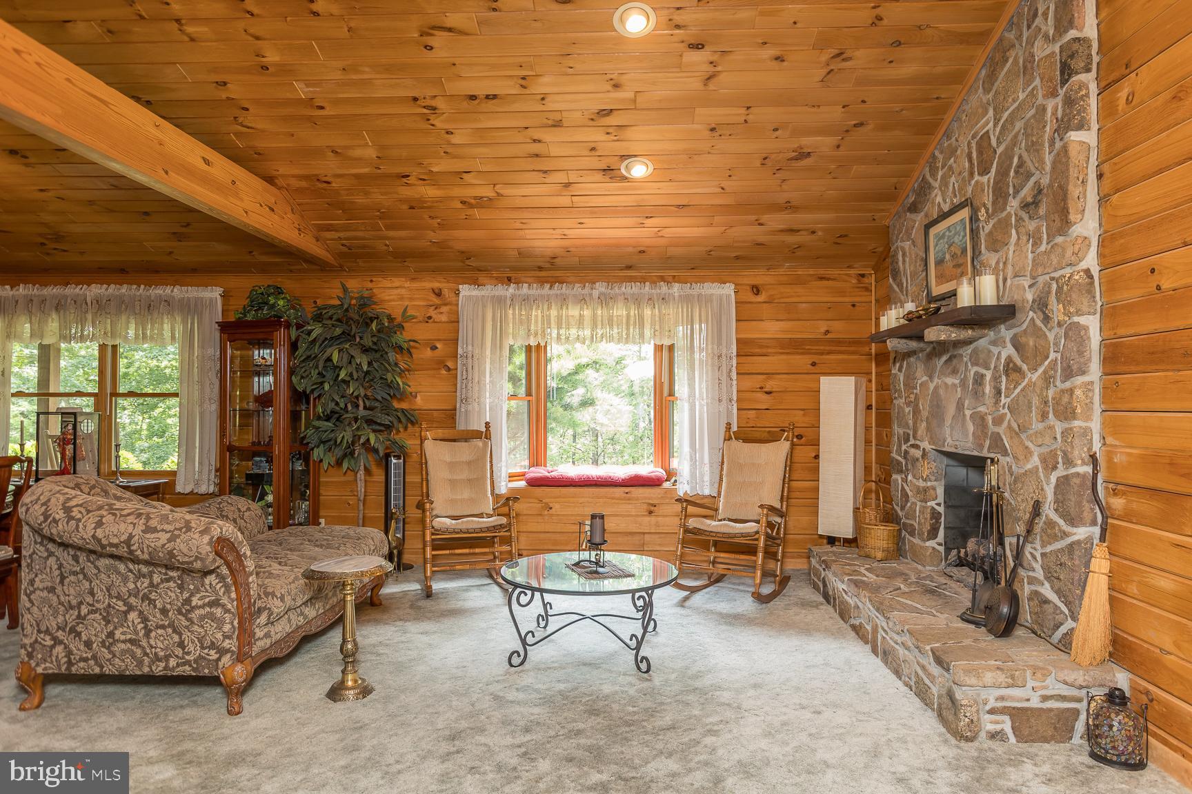 OAKMONT - Residential