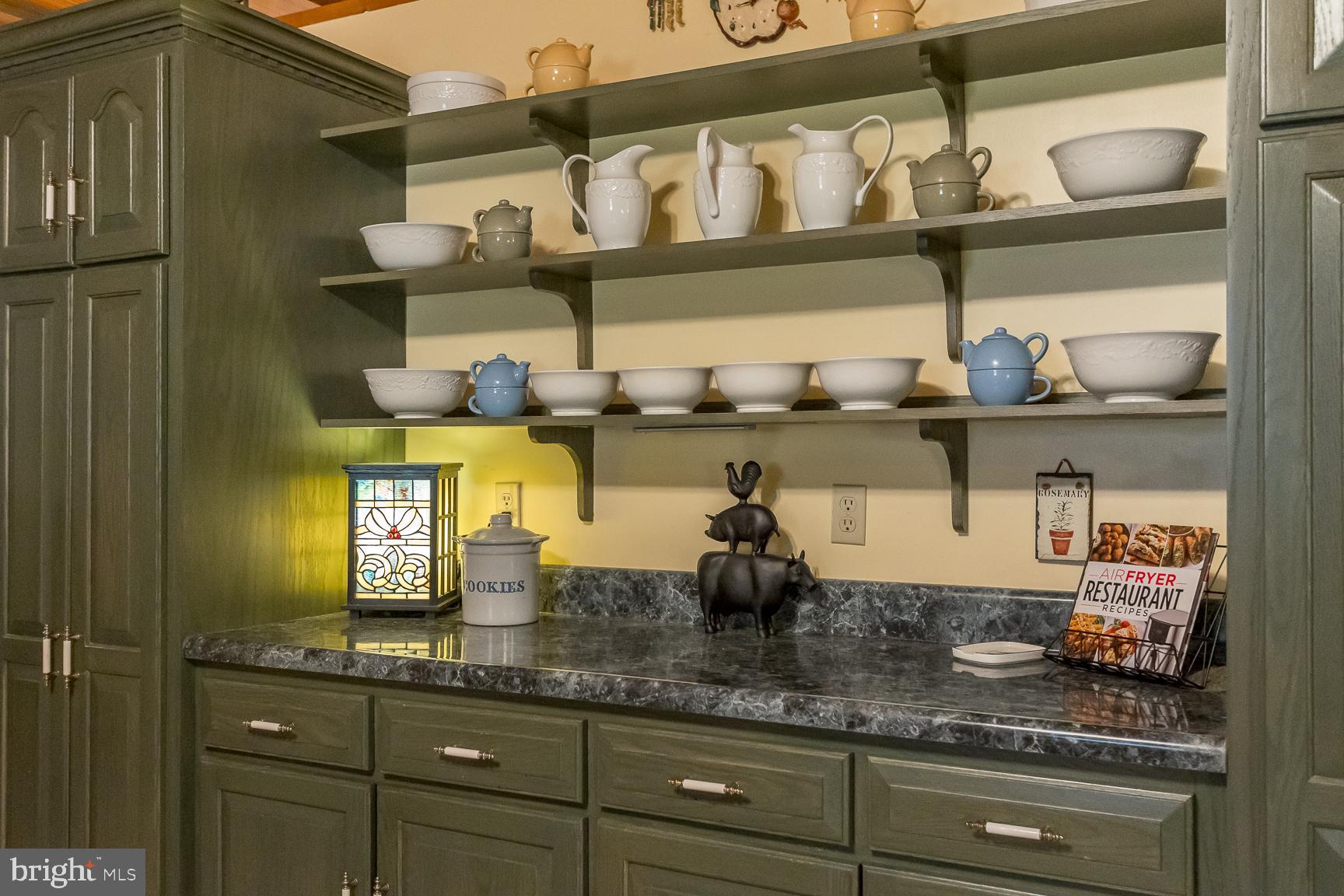 OAKMONT - Residential