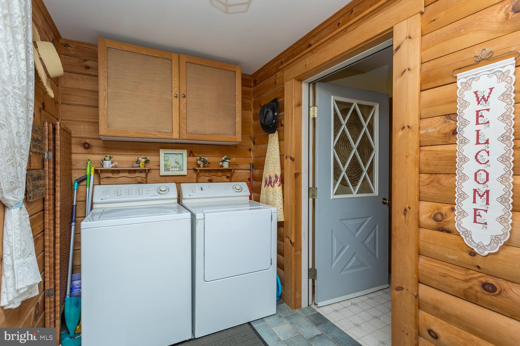 OAKMONT - Residential