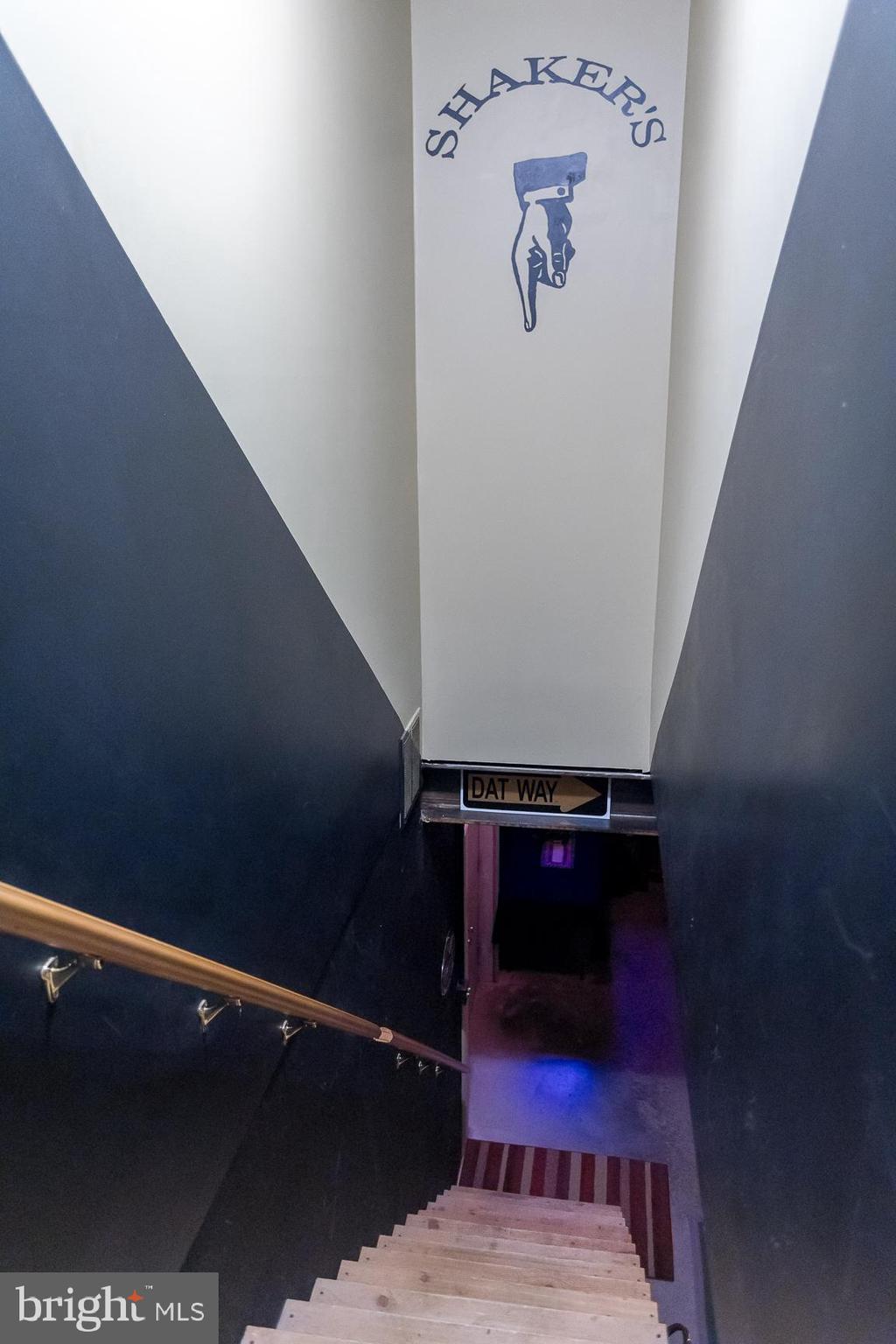 OAKMONT - Residential