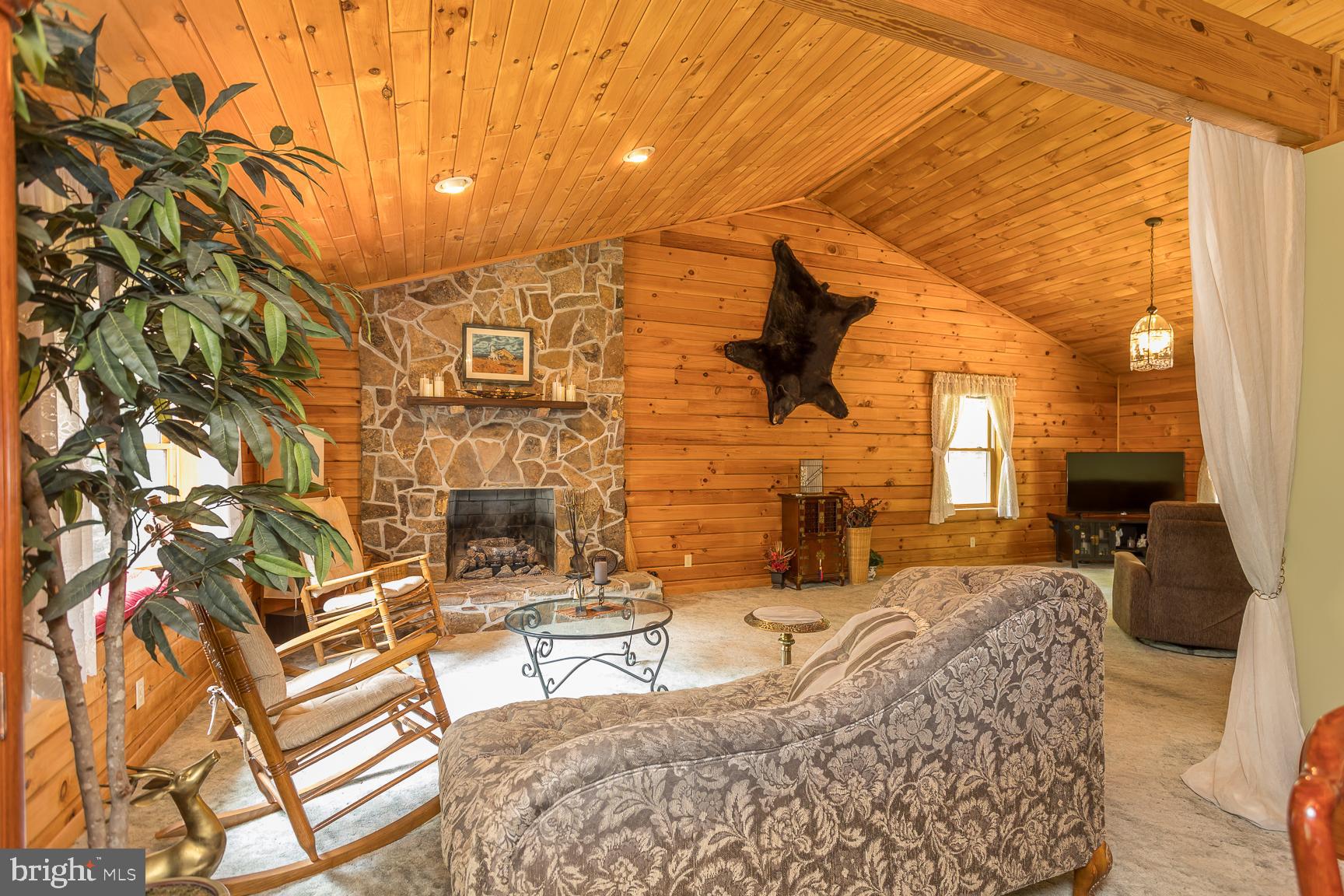 OAKMONT - Residential