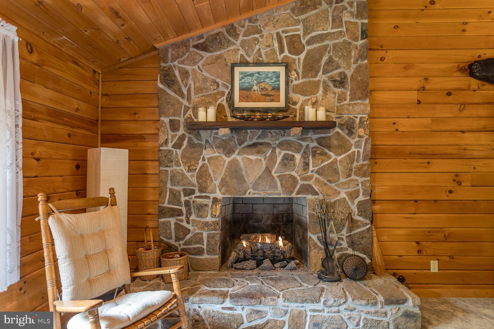 OAKMONT - Residential