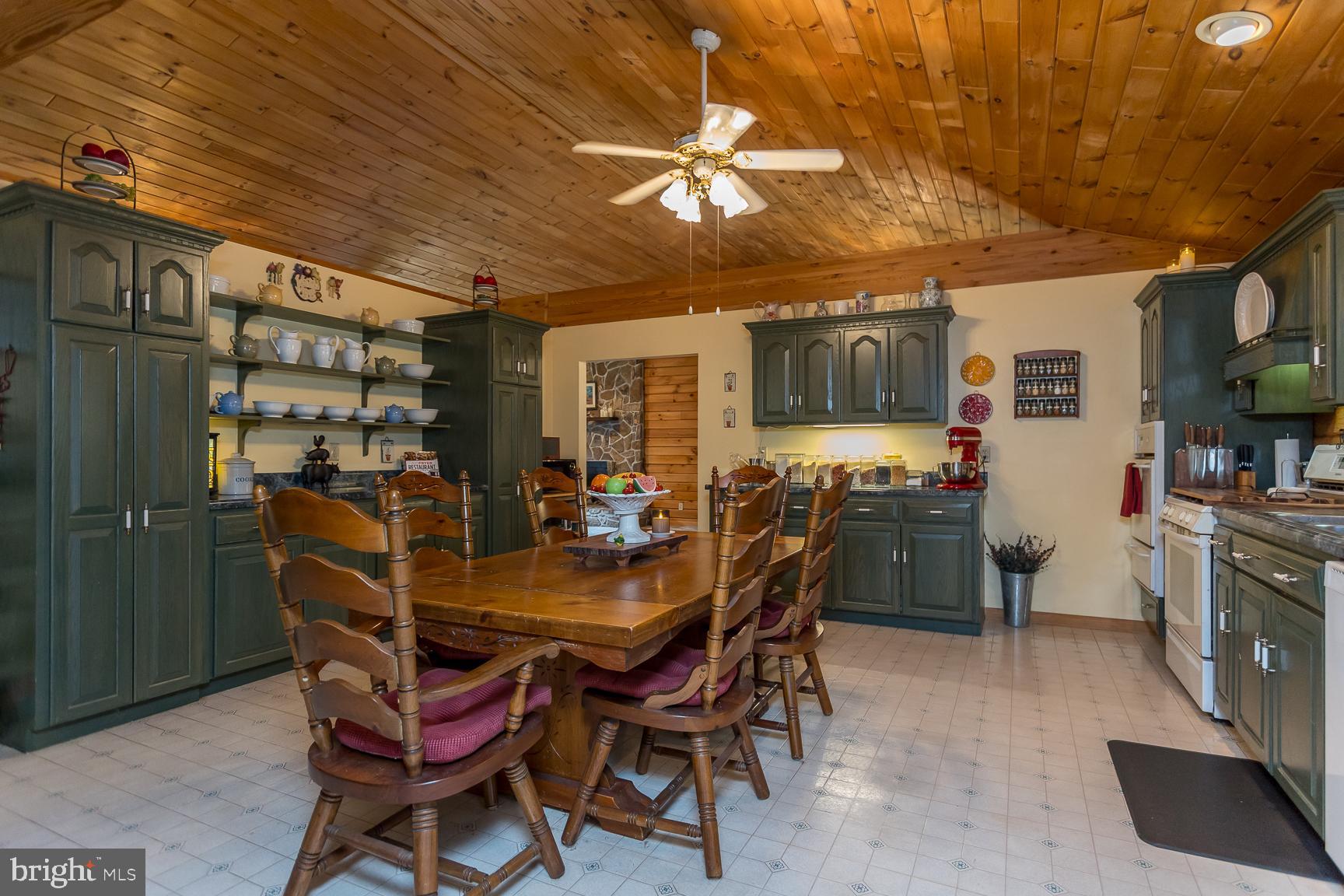 OAKMONT - Residential