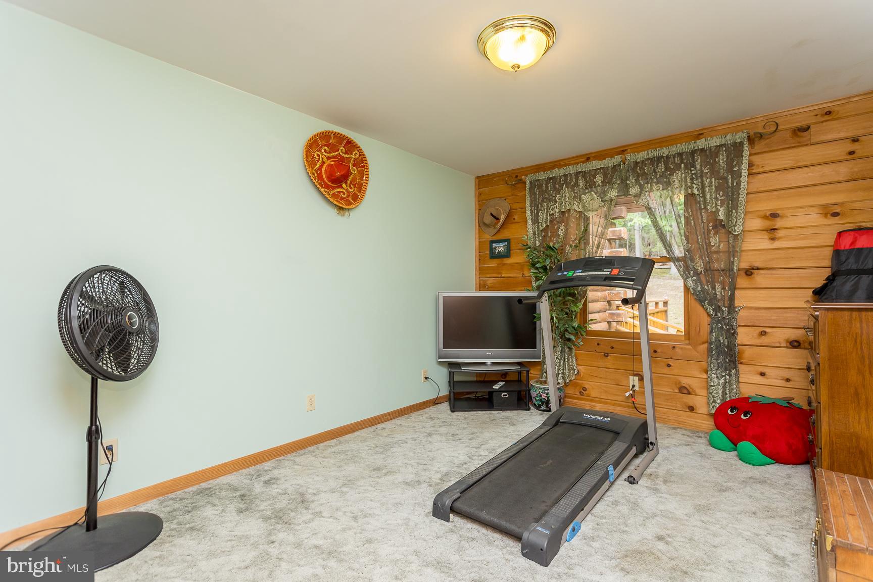 OAKMONT - Residential