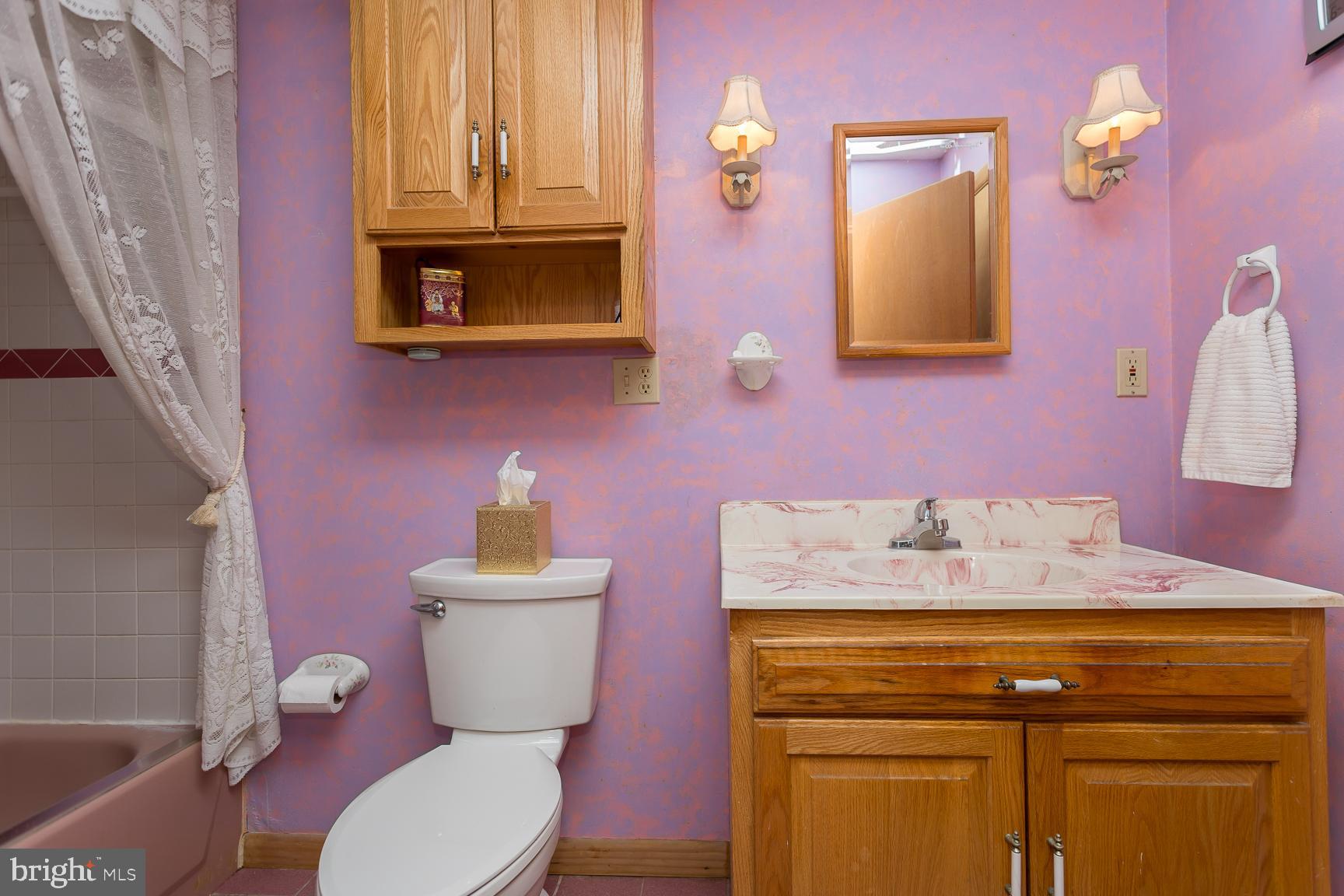 OAKMONT - Residential