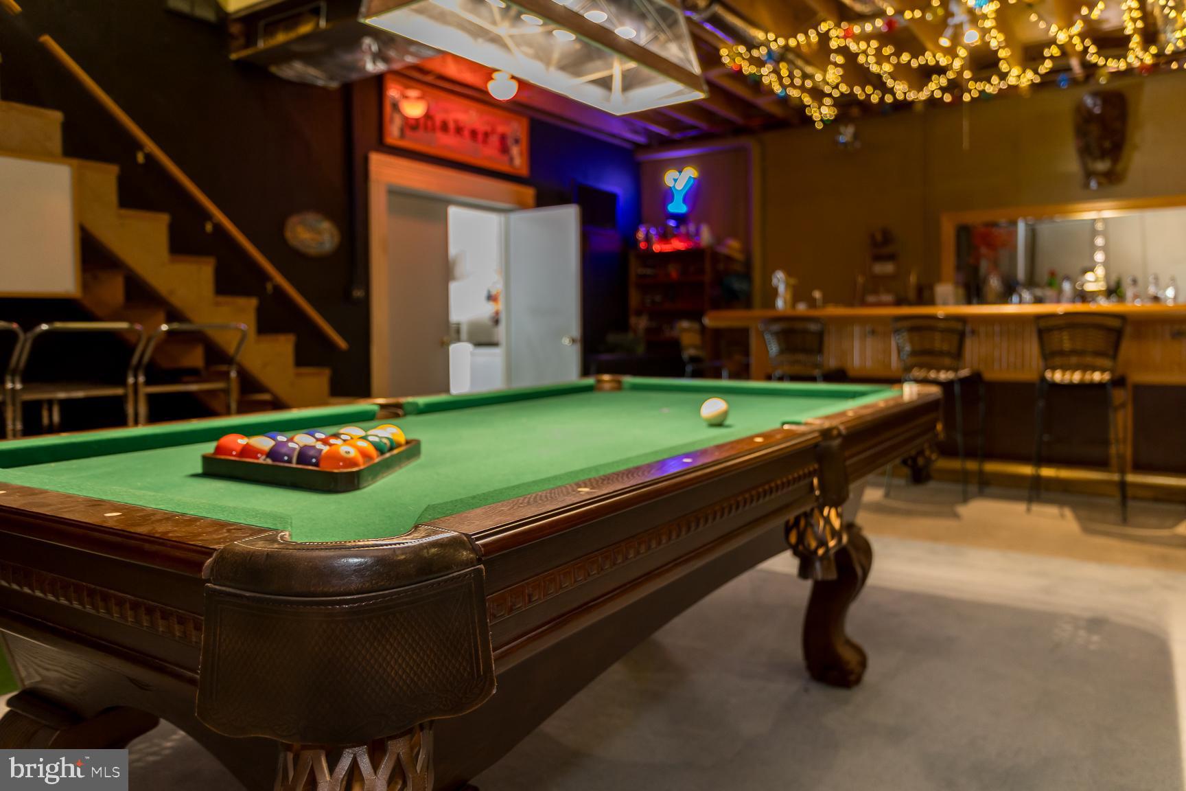 OAKMONT - Residential