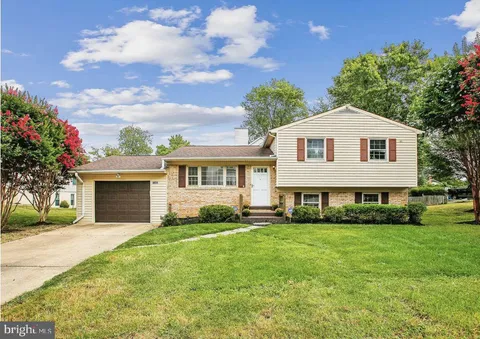 4831 Seminole Avenue, Alexandria, VA MLS: VAFX2235230