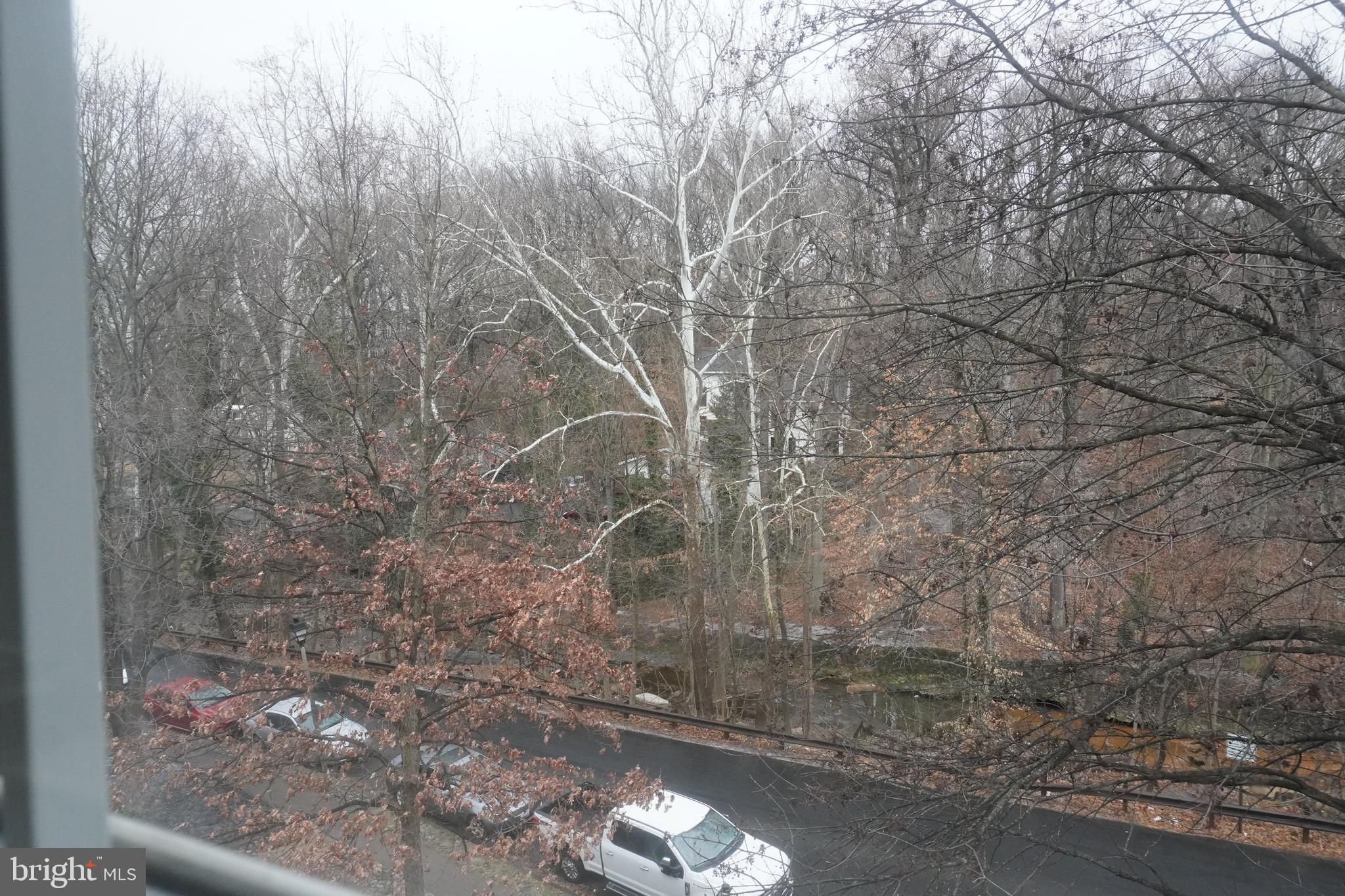 FREDERICK COURTS - Residential