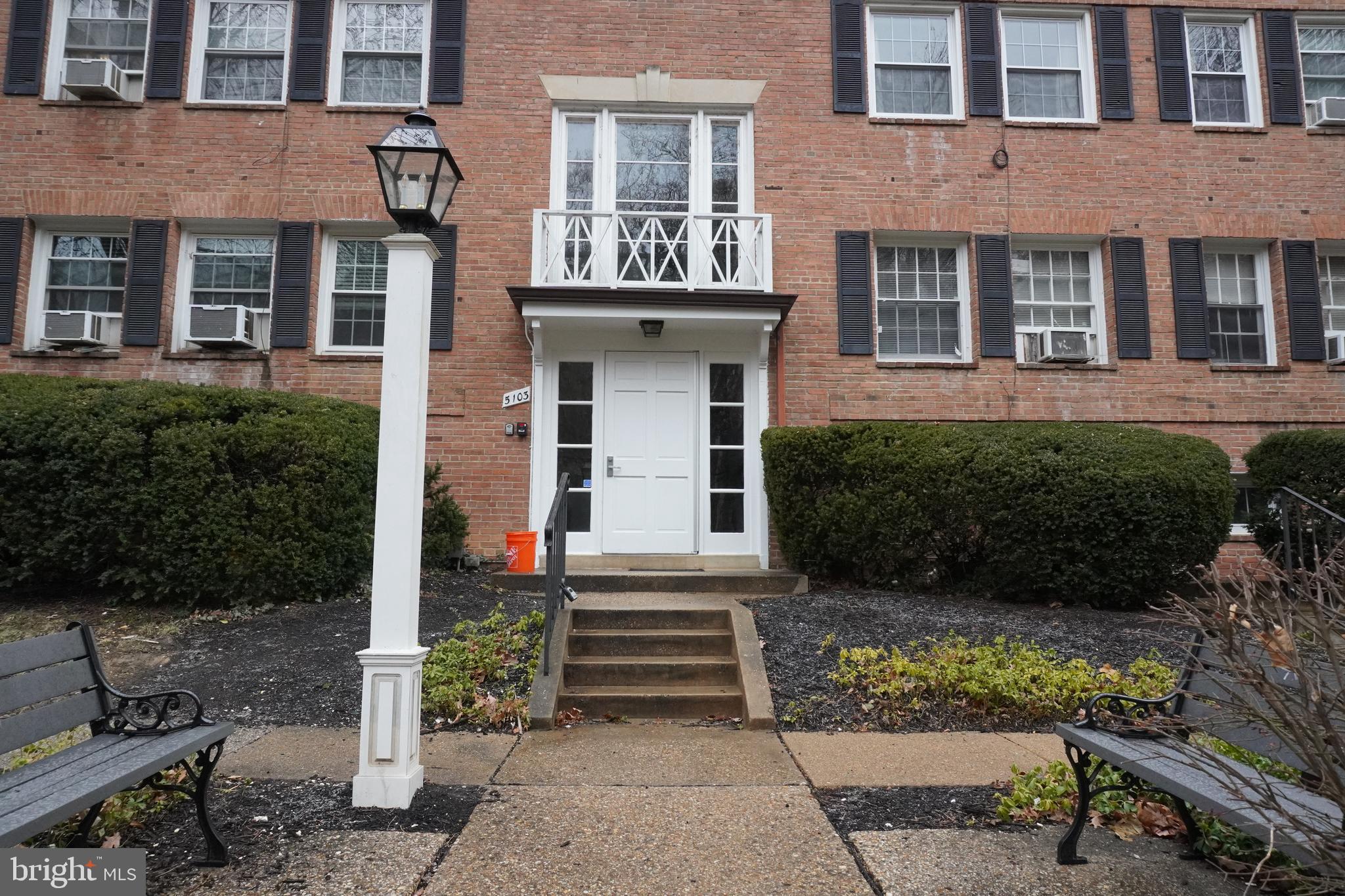 5103 10TH STREET S 5